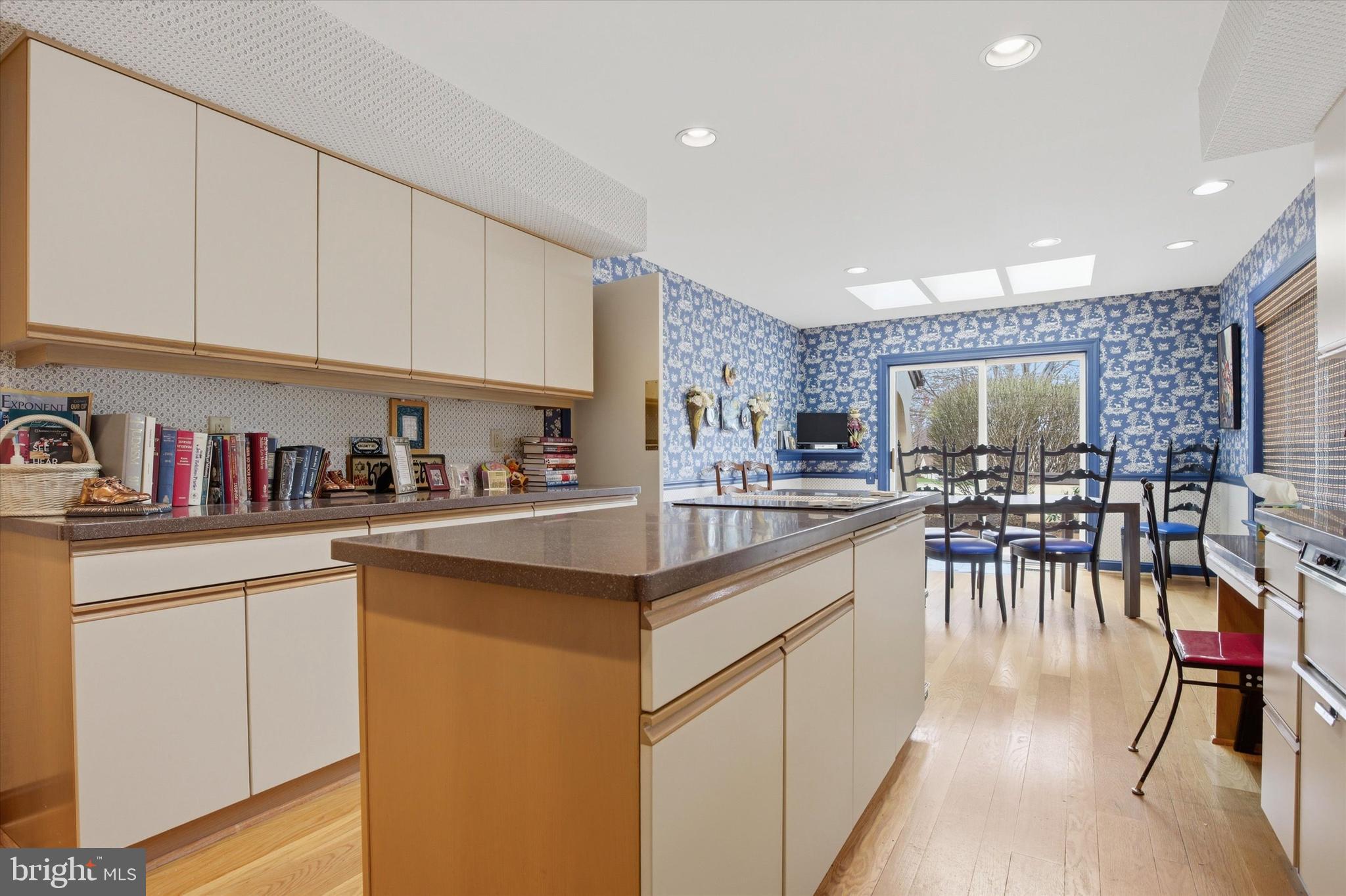 WHITPAIN FARM - Residential