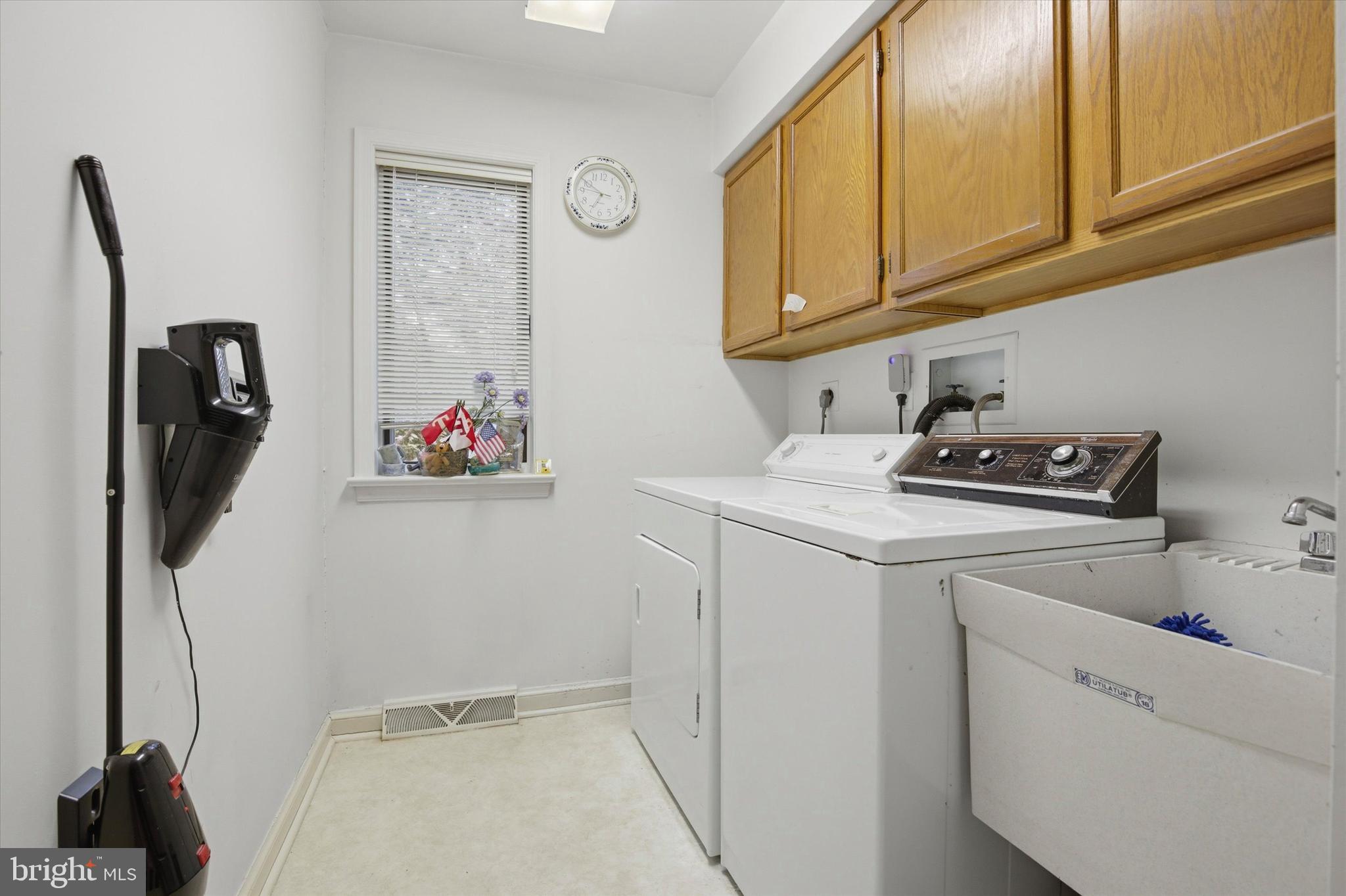 WHITPAIN FARM - Residential