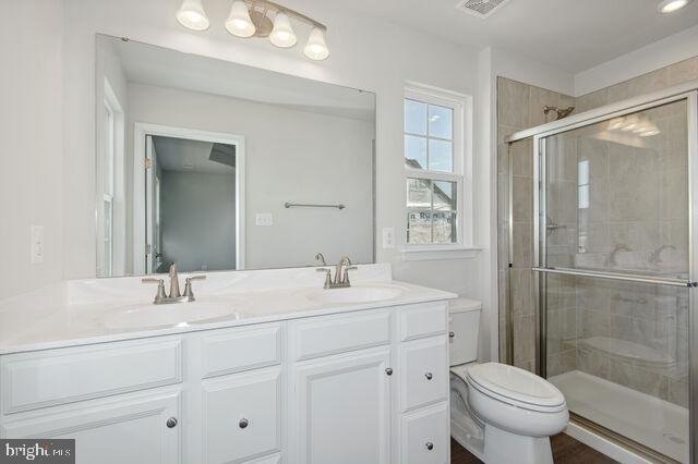 CARDINAL POINTE - Residential