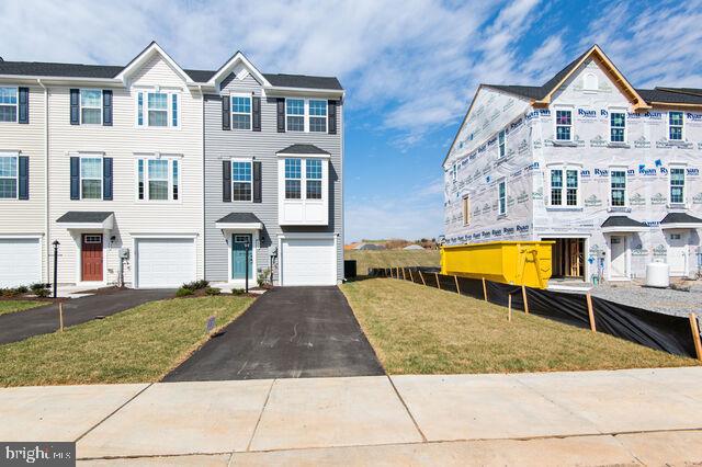 CARDINAL POINTE - Residential