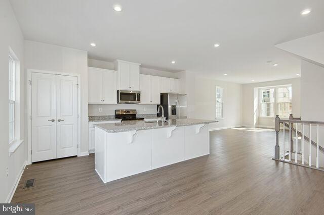 CARDINAL POINTE - Residential