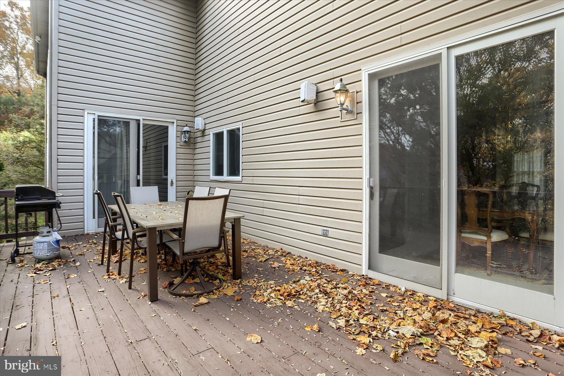 WOODS AT DEER RUN - Residential