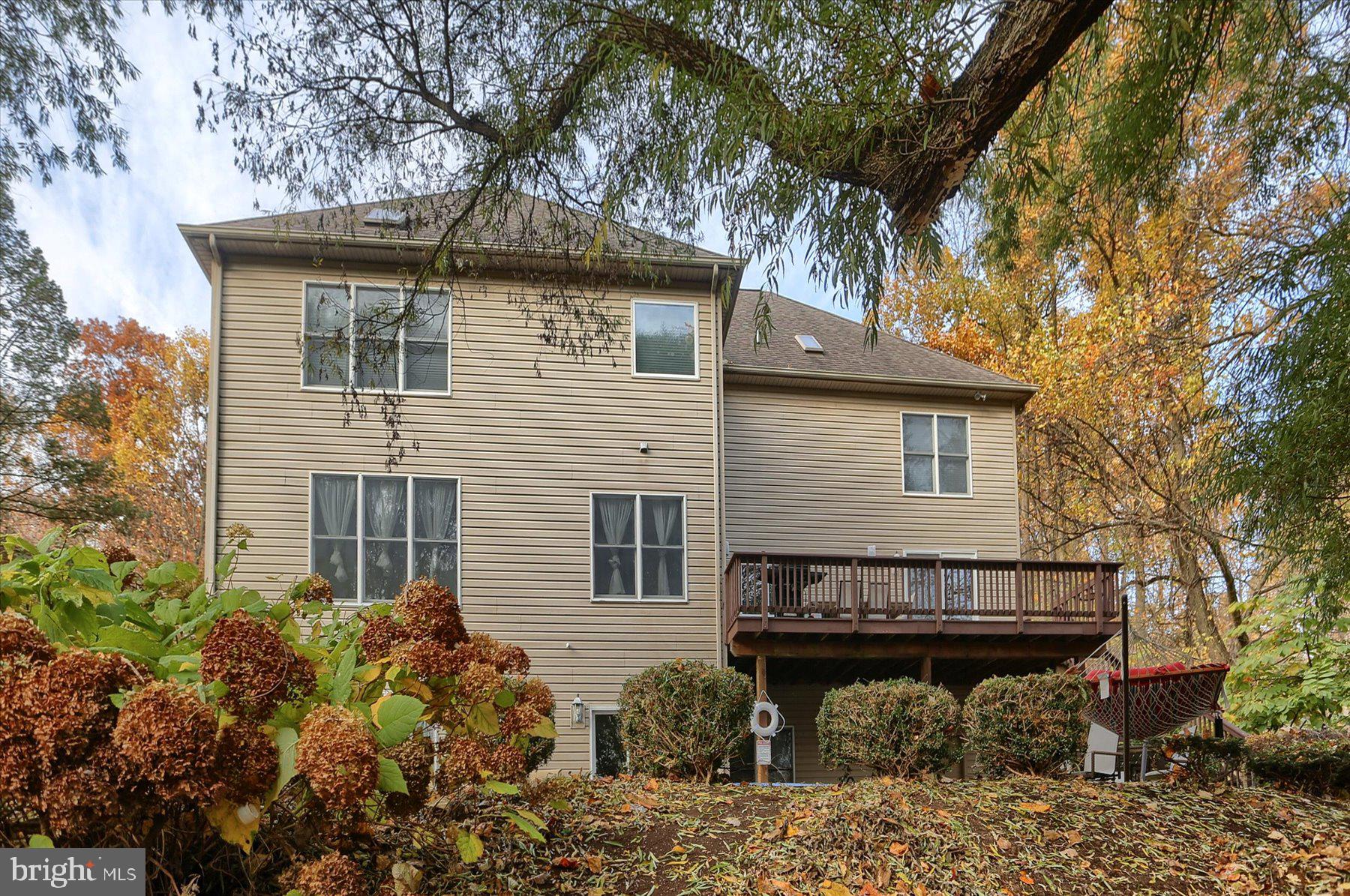 WOODS AT DEER RUN - Residential