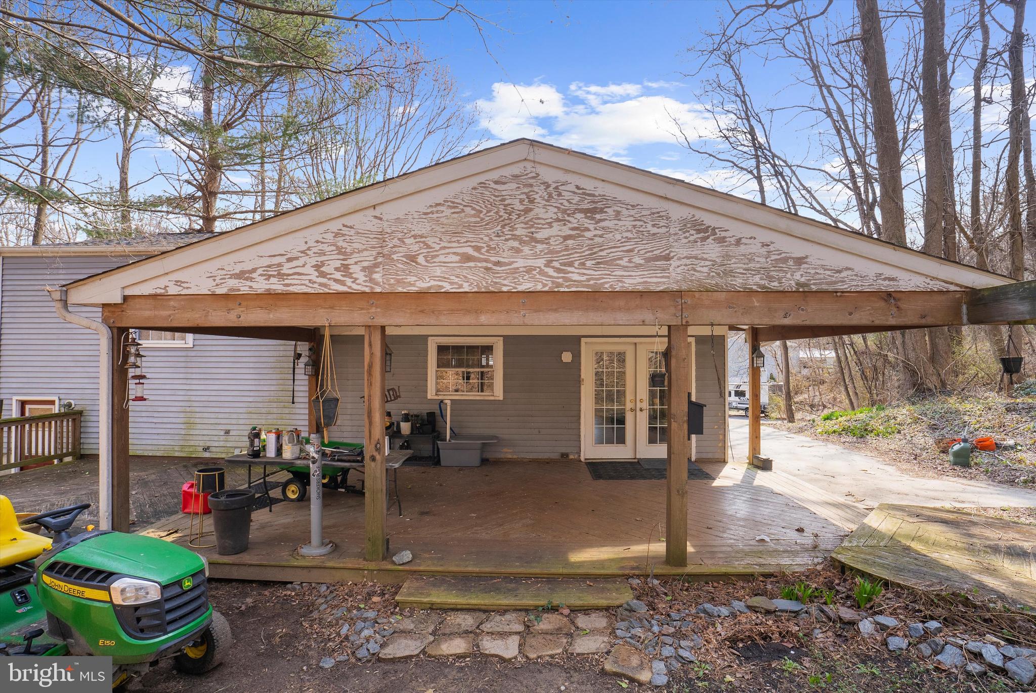 CHESAPEAKE HEIGHTS - Residential