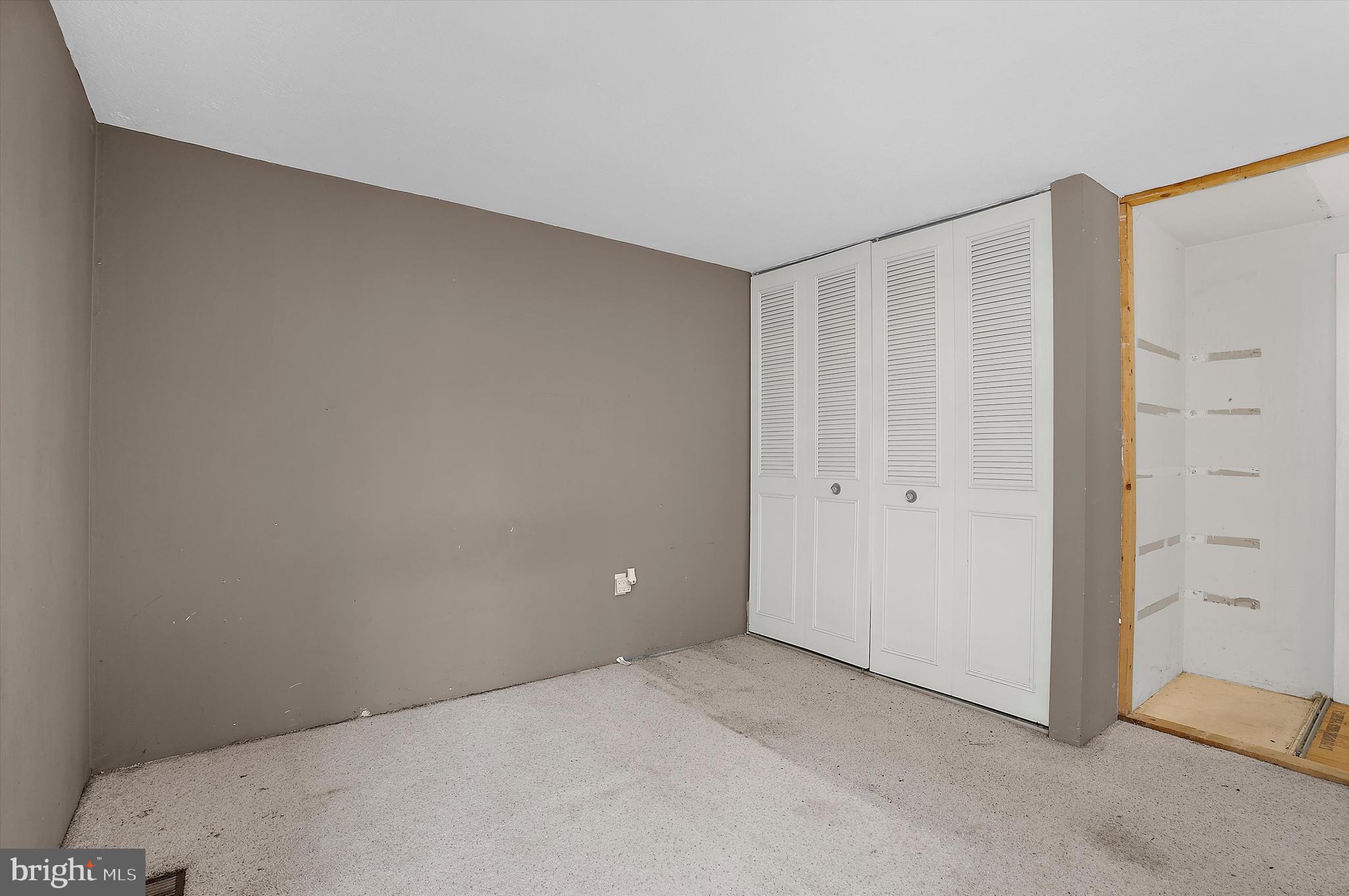 CHESAPEAKE HEIGHTS - Residential