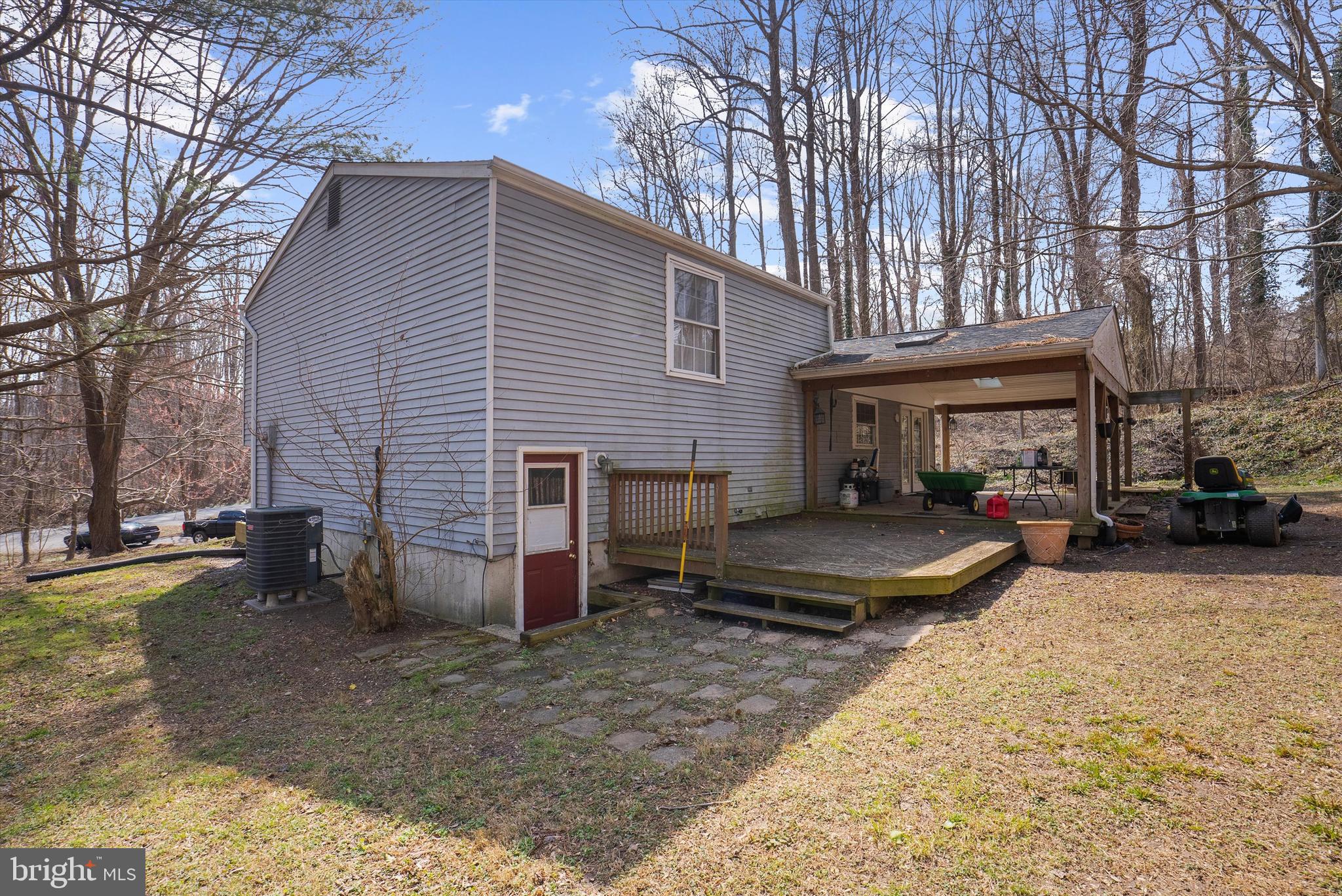 CHESAPEAKE HEIGHTS - Residential