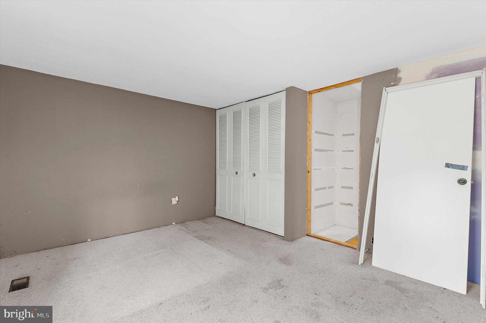 CHESAPEAKE HEIGHTS - Residential