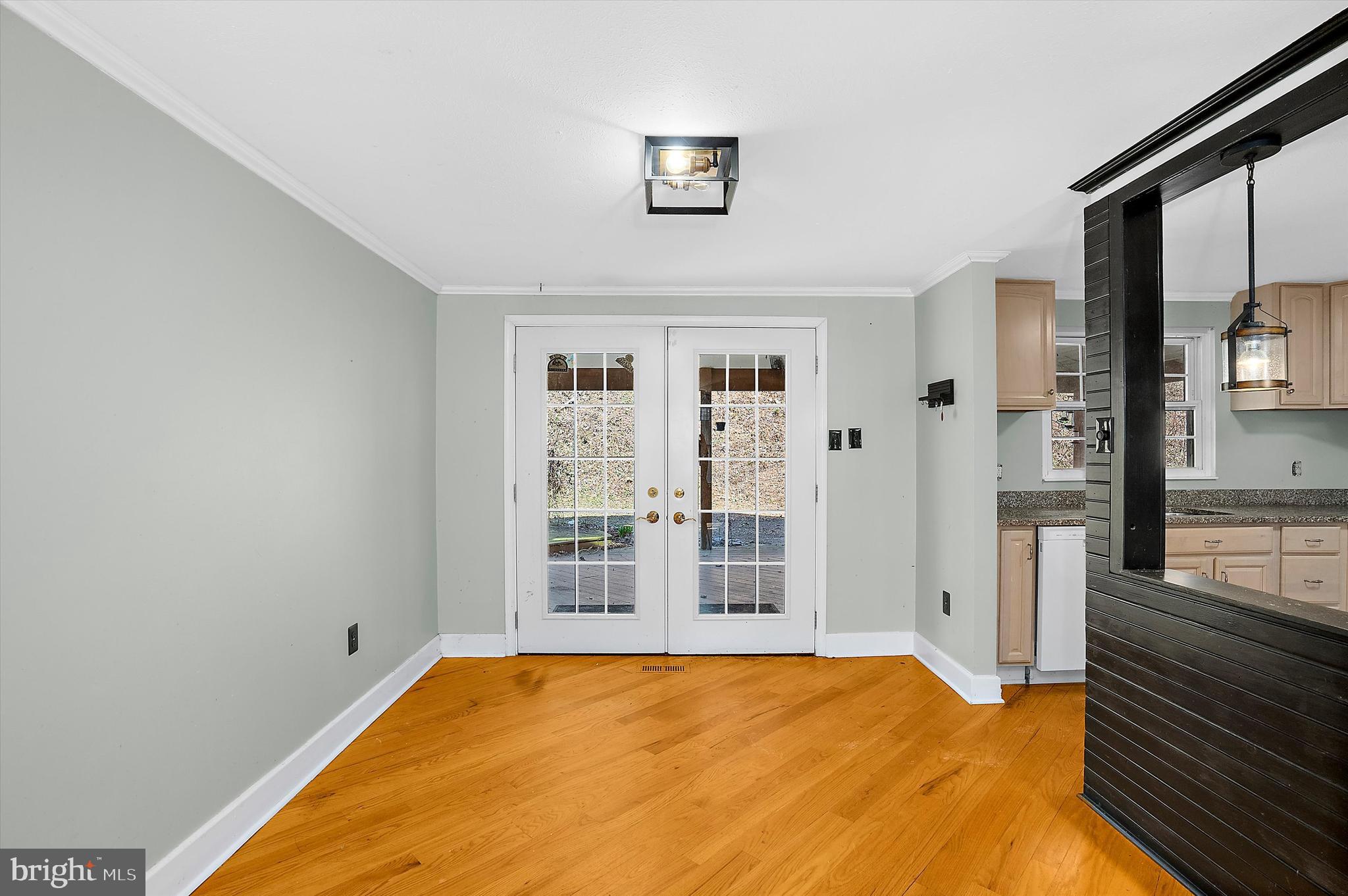 CHESAPEAKE HEIGHTS - Residential