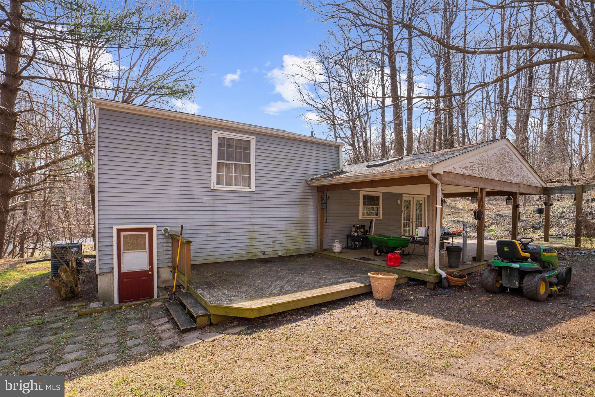 CHESAPEAKE HEIGHTS - Residential