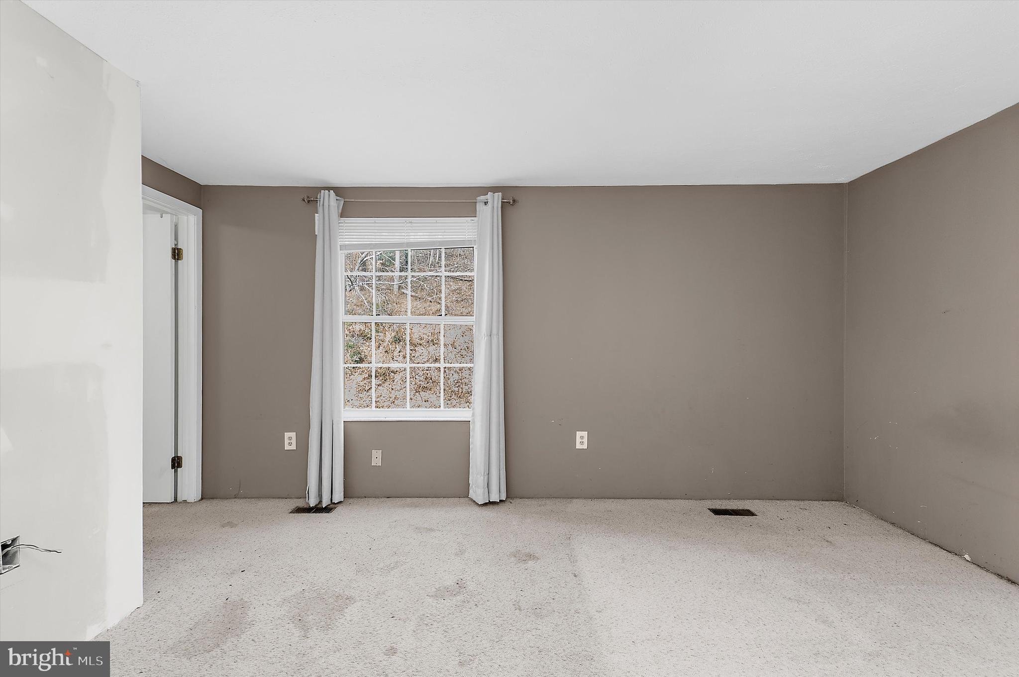 CHESAPEAKE HEIGHTS - Residential