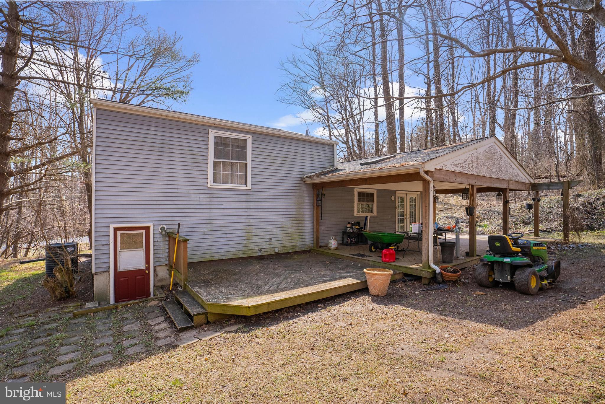 CHESAPEAKE HEIGHTS - Residential