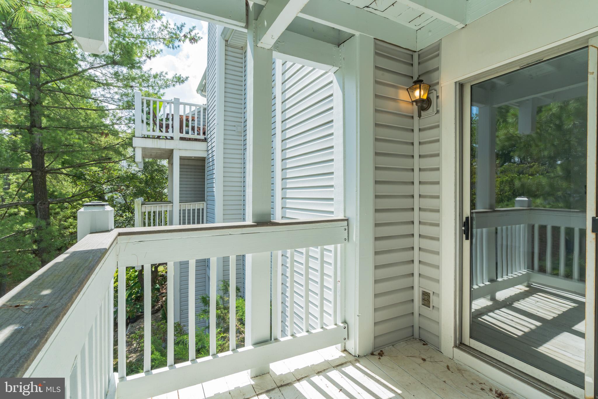 COURTBRIDGE OF ARLINGTON - Residential