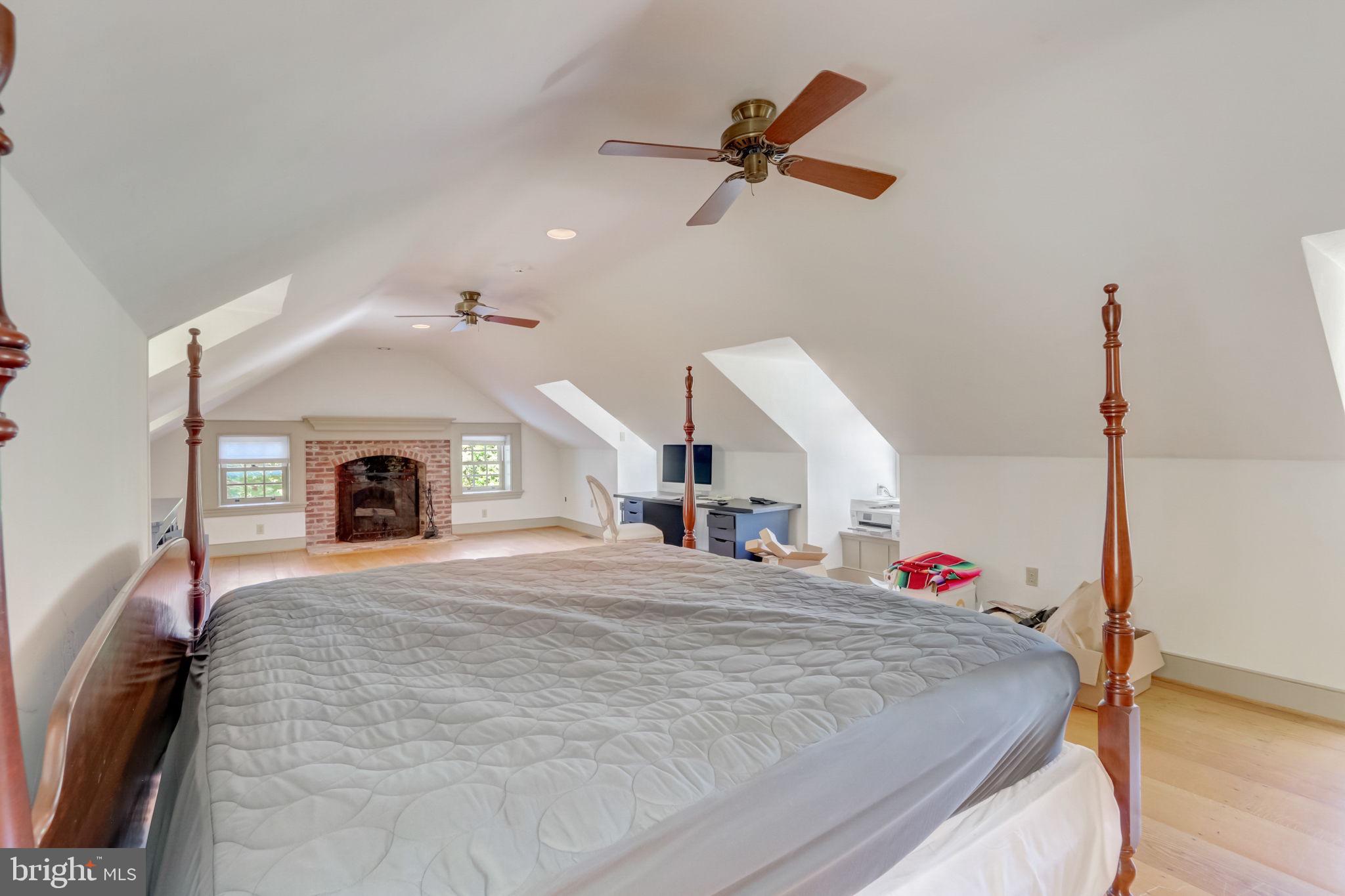 EAST MARLBOROUGH - Residential