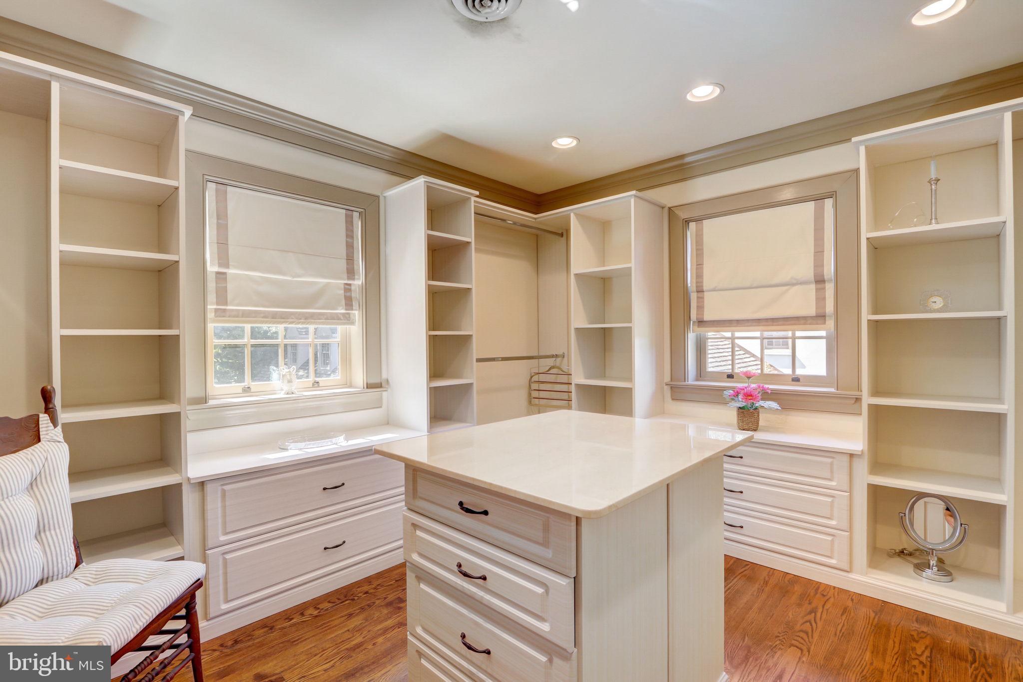 EAST MARLBOROUGH - Residential