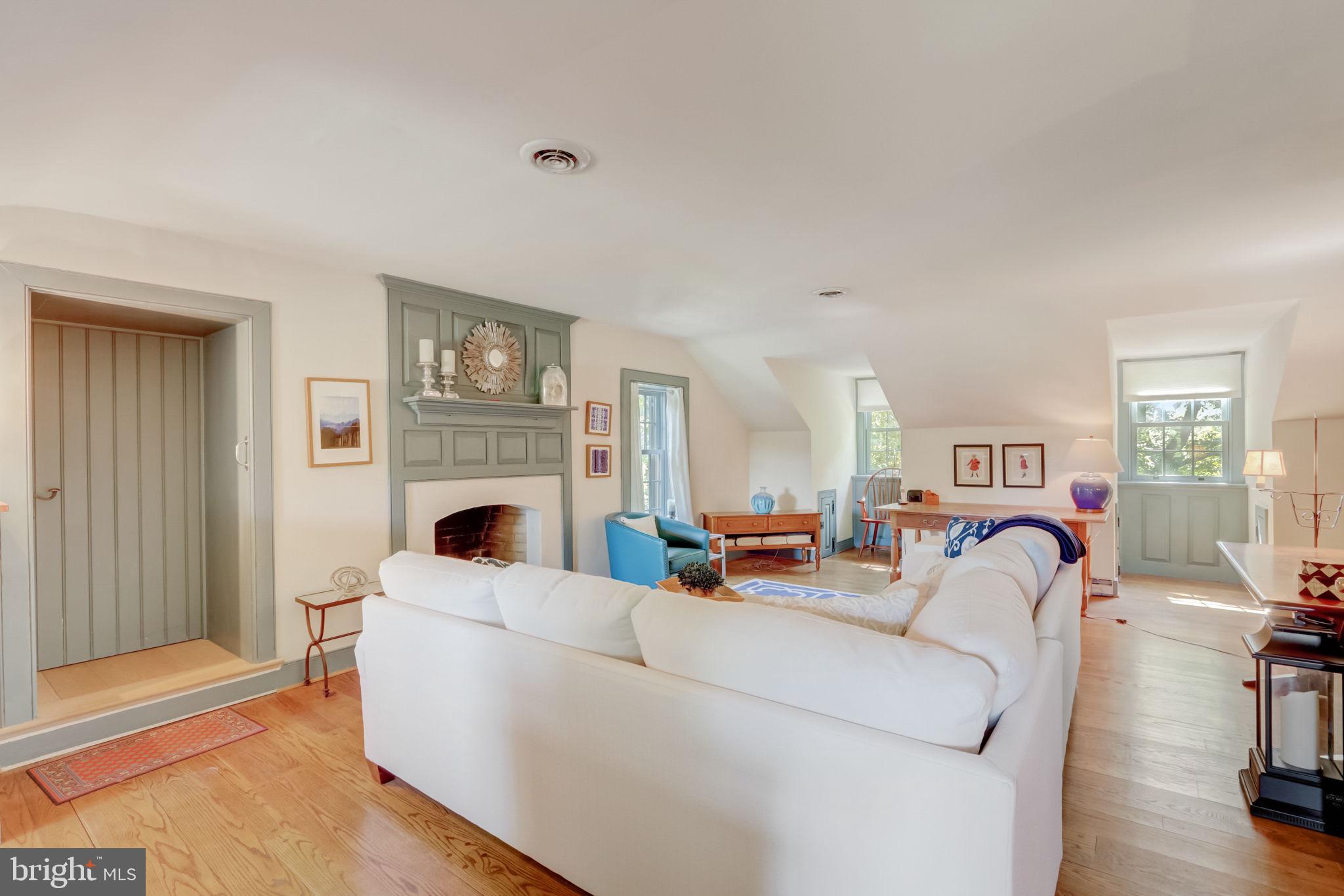 EAST MARLBOROUGH - Residential