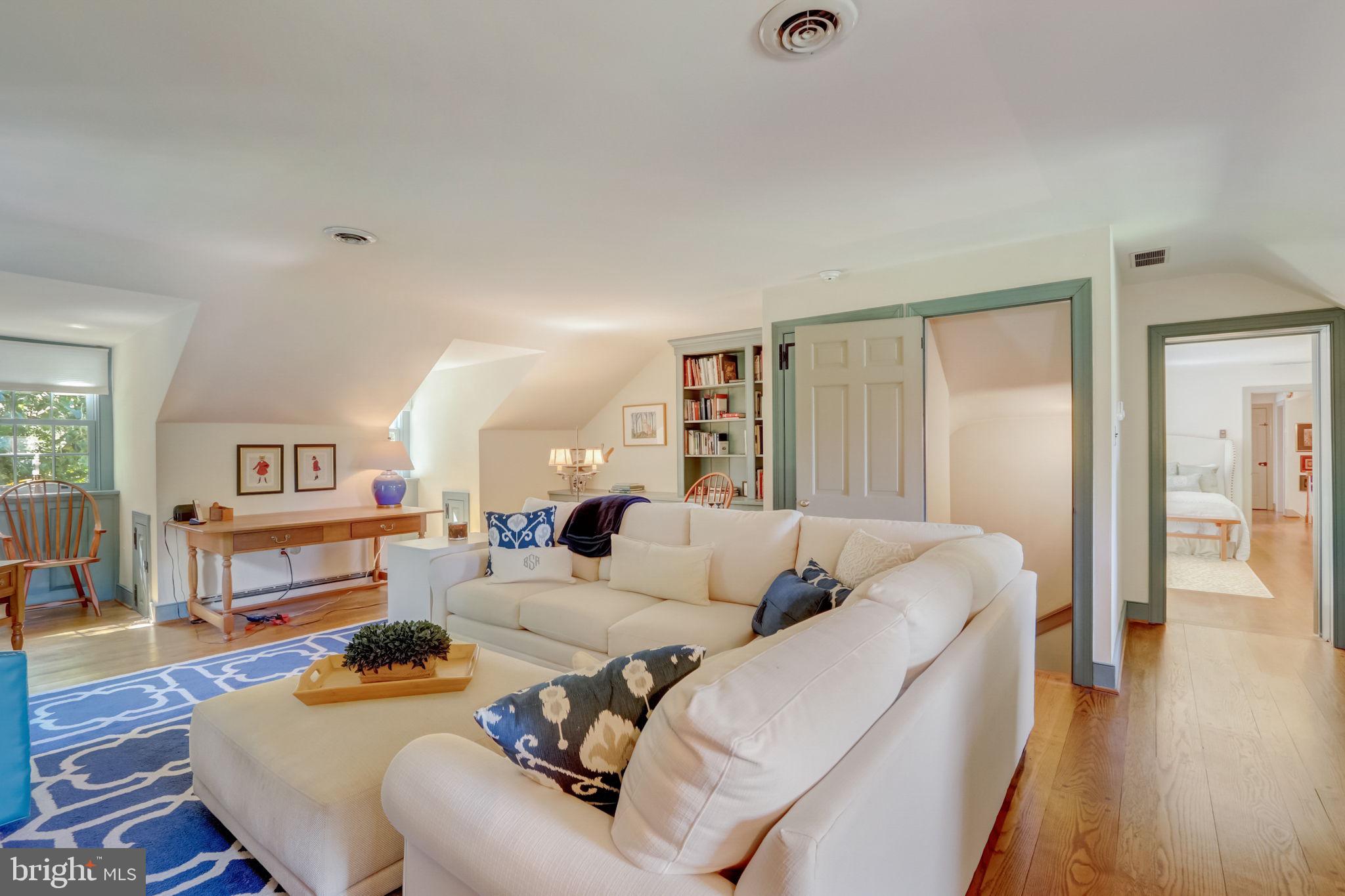 EAST MARLBOROUGH - Residential