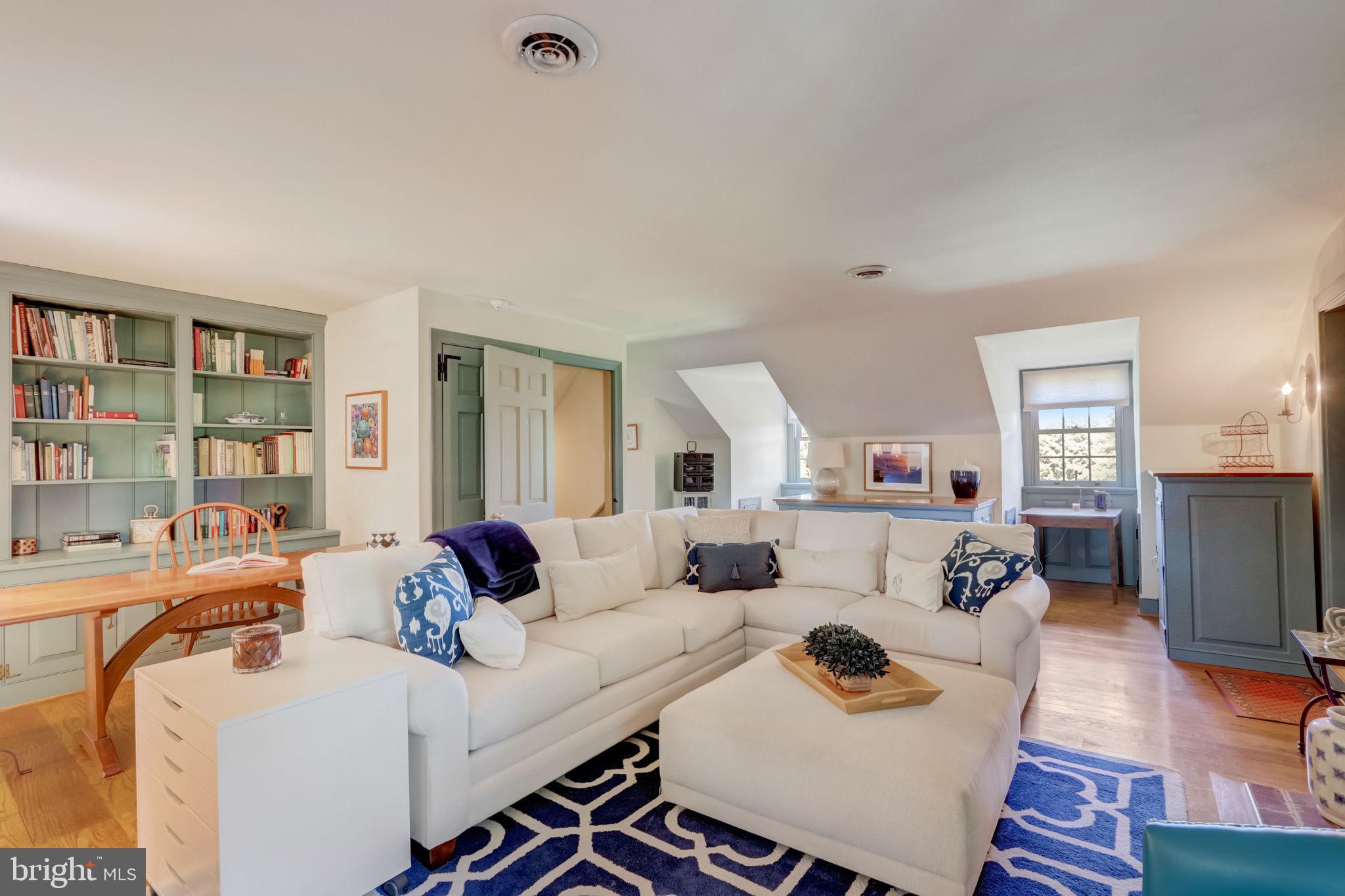 EAST MARLBOROUGH - Residential