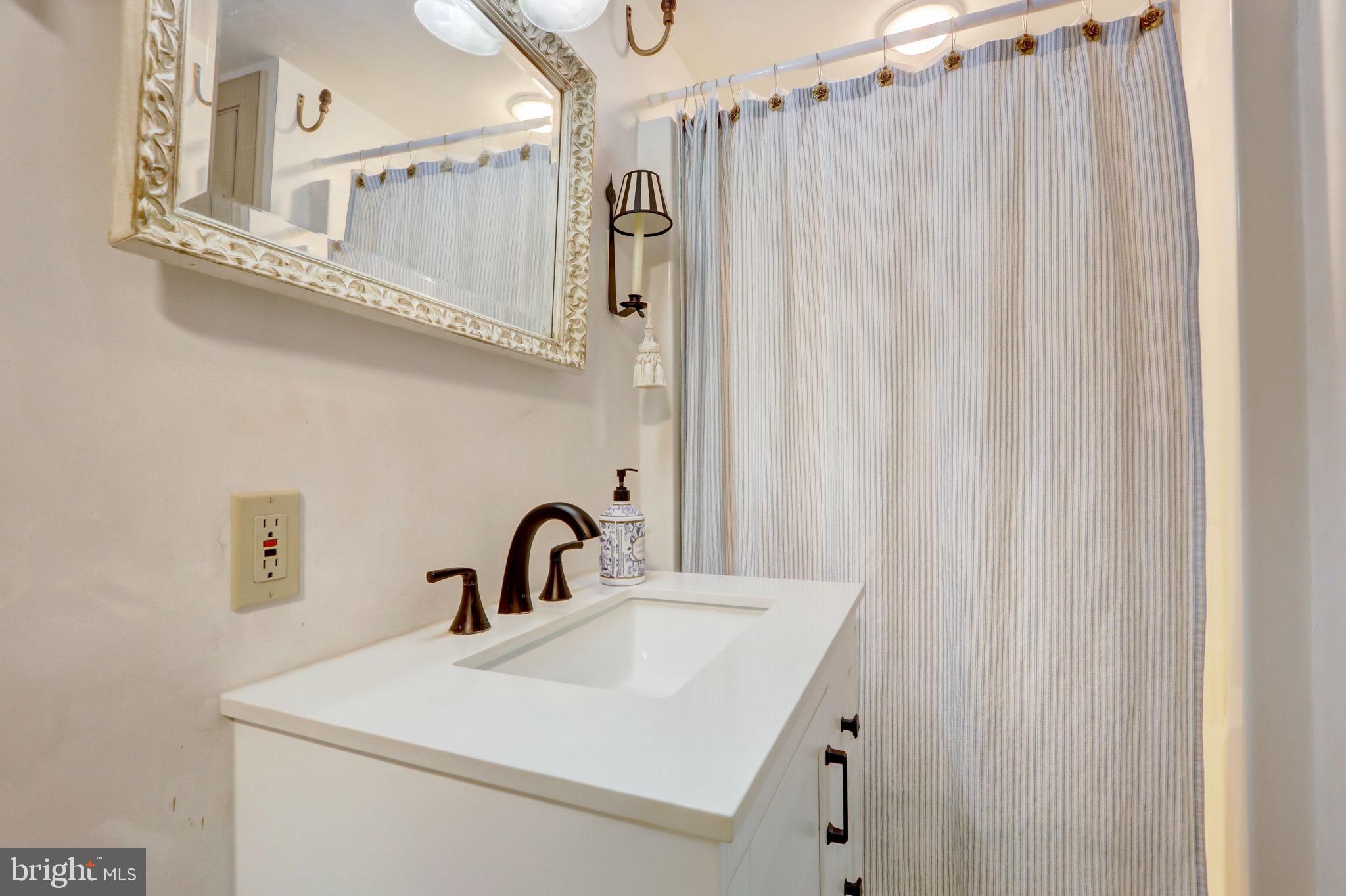 EAST MARLBOROUGH - Residential