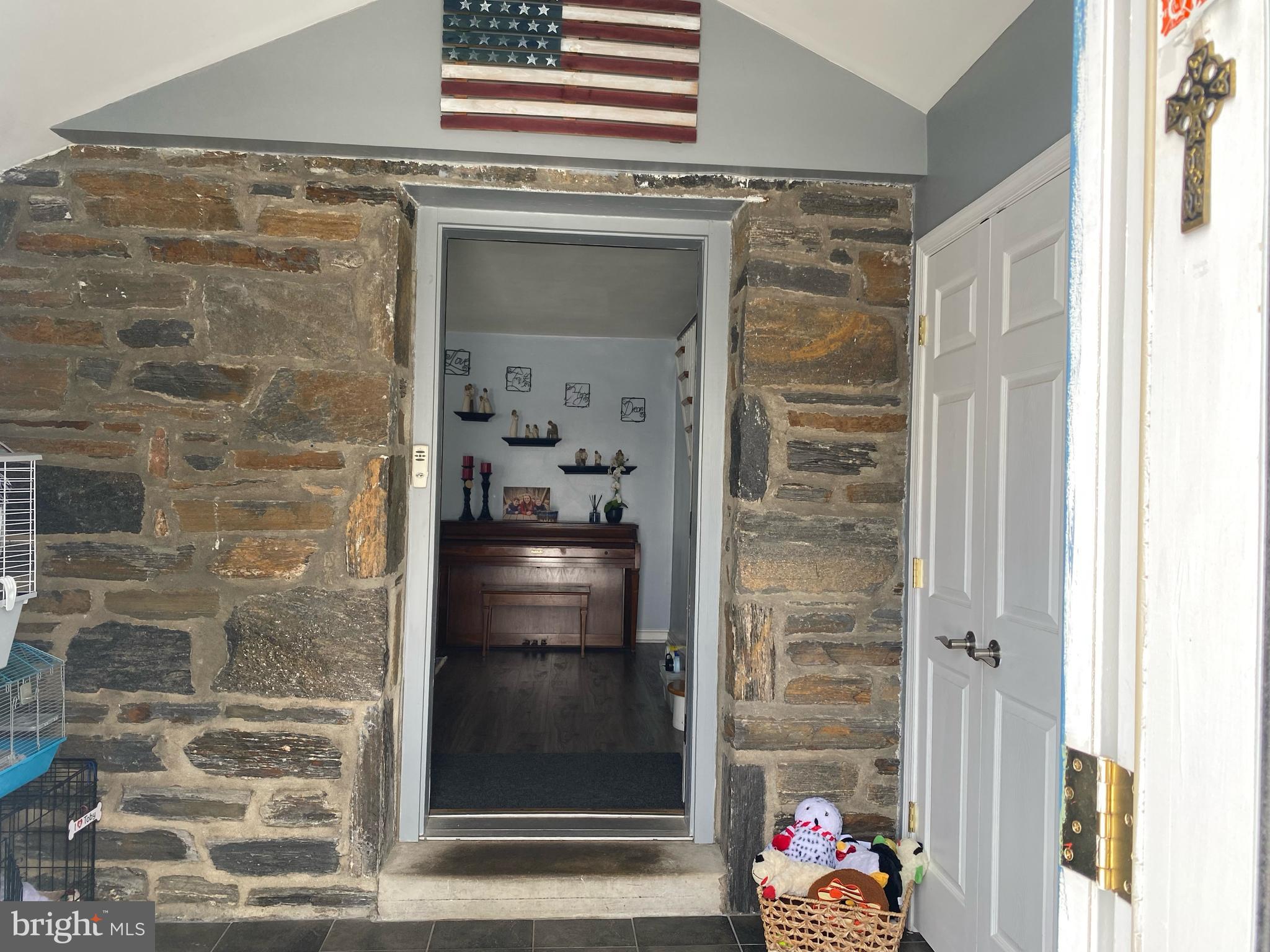 DREXEL HILL - Residential