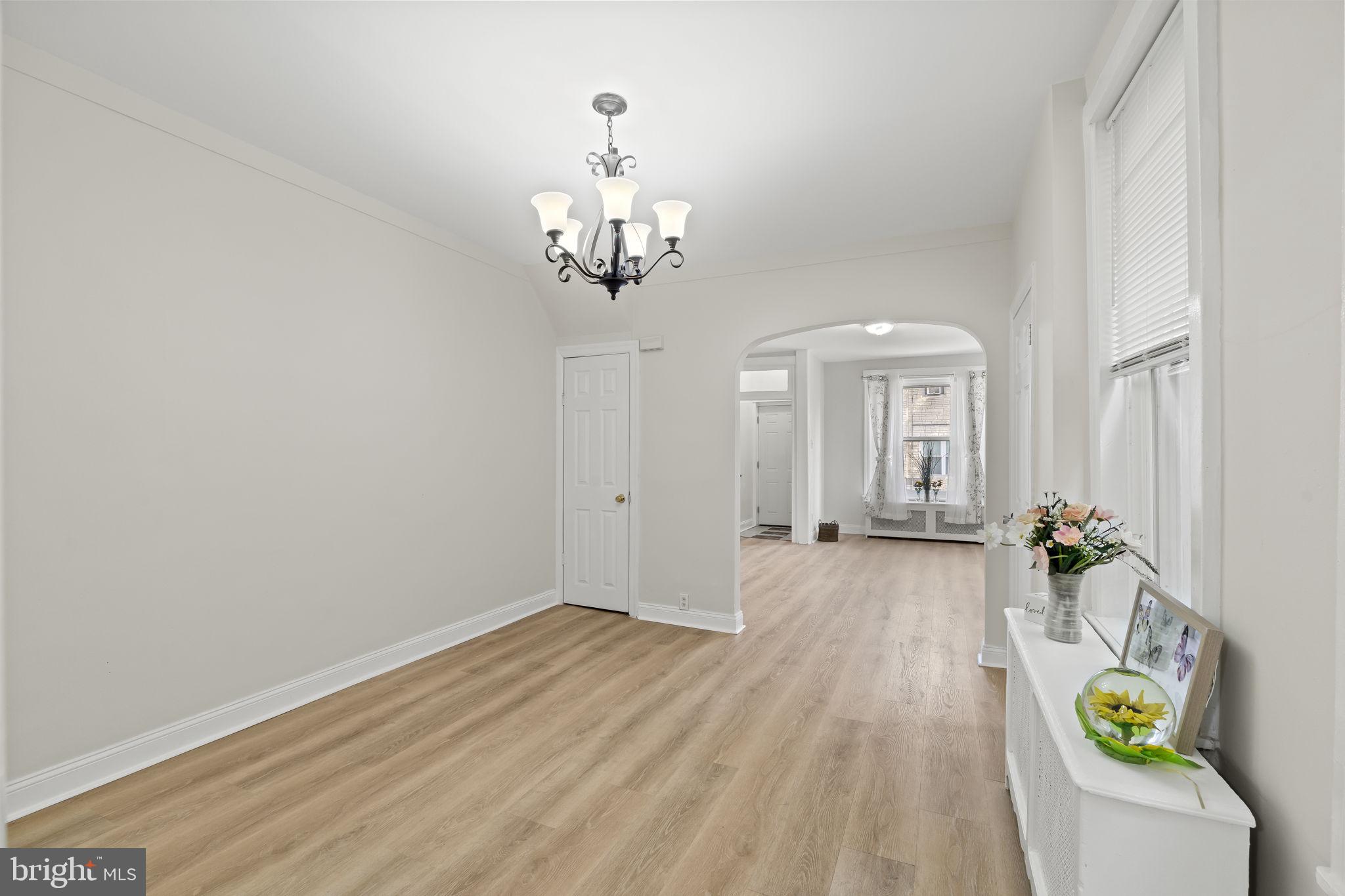 POINT BREEZE - Residential