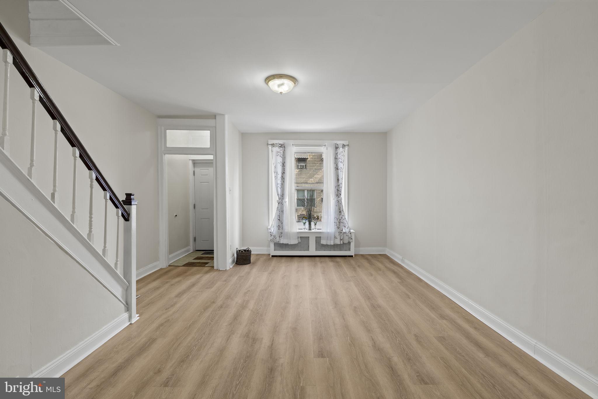 POINT BREEZE - Residential