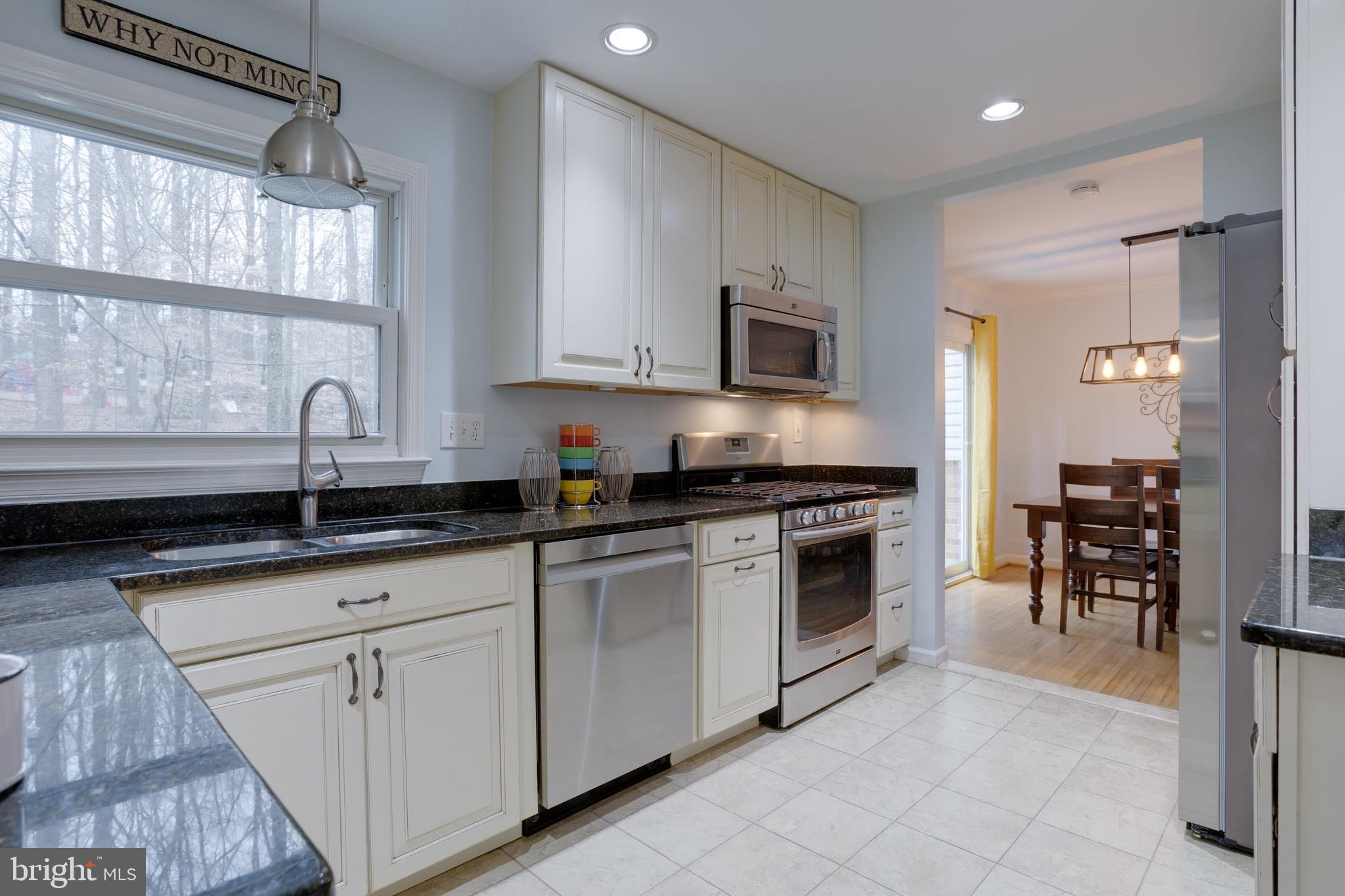 ROLLING VALLEY - Residential