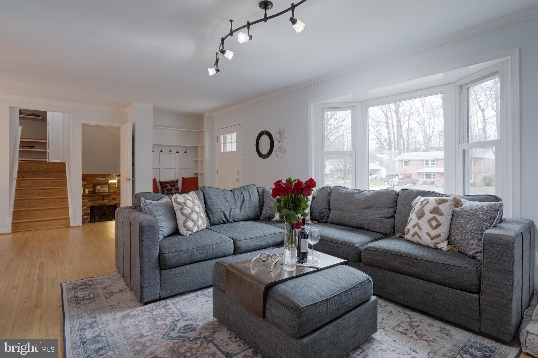 ROLLING VALLEY - Residential