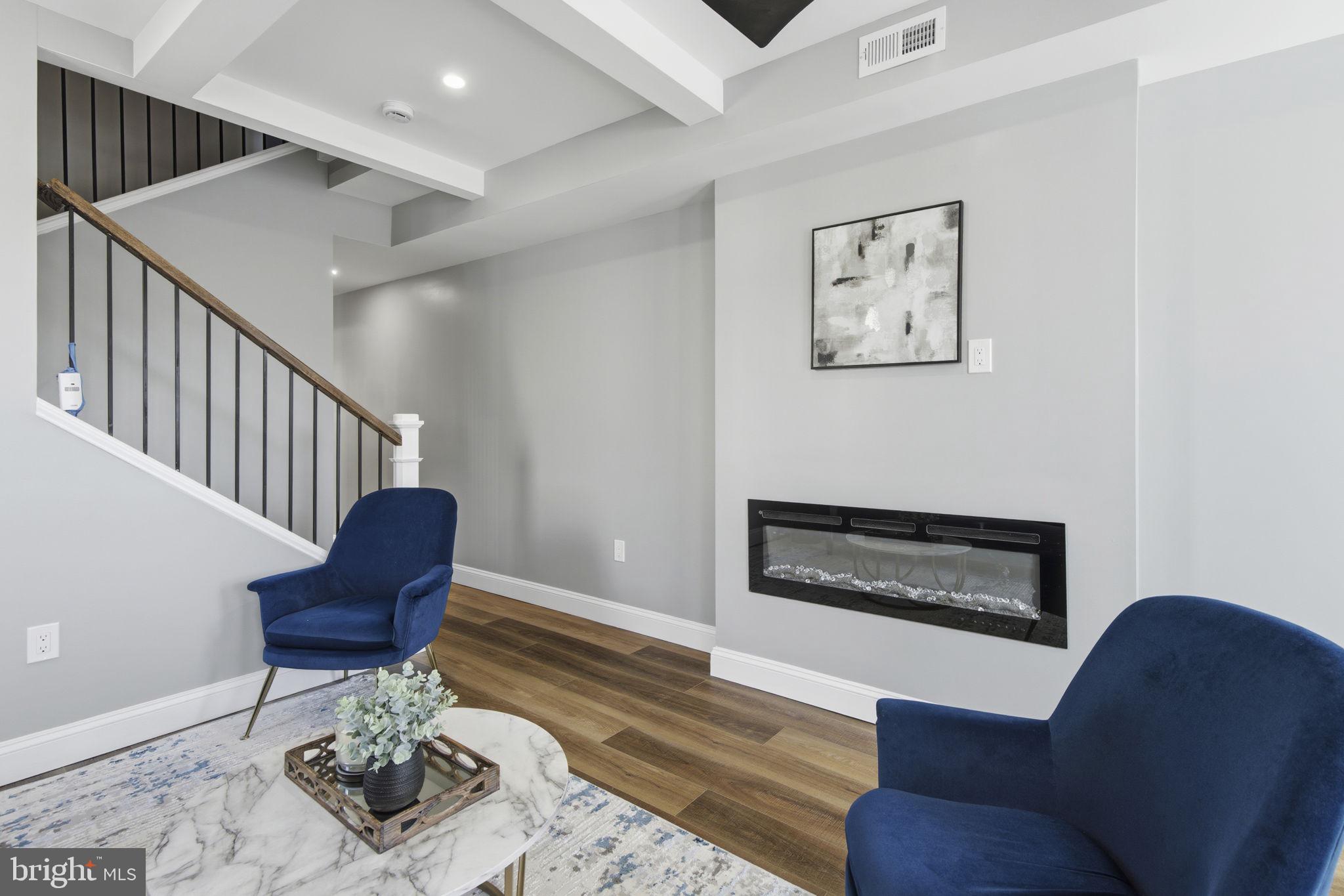 BROADWAY EAST - Residential