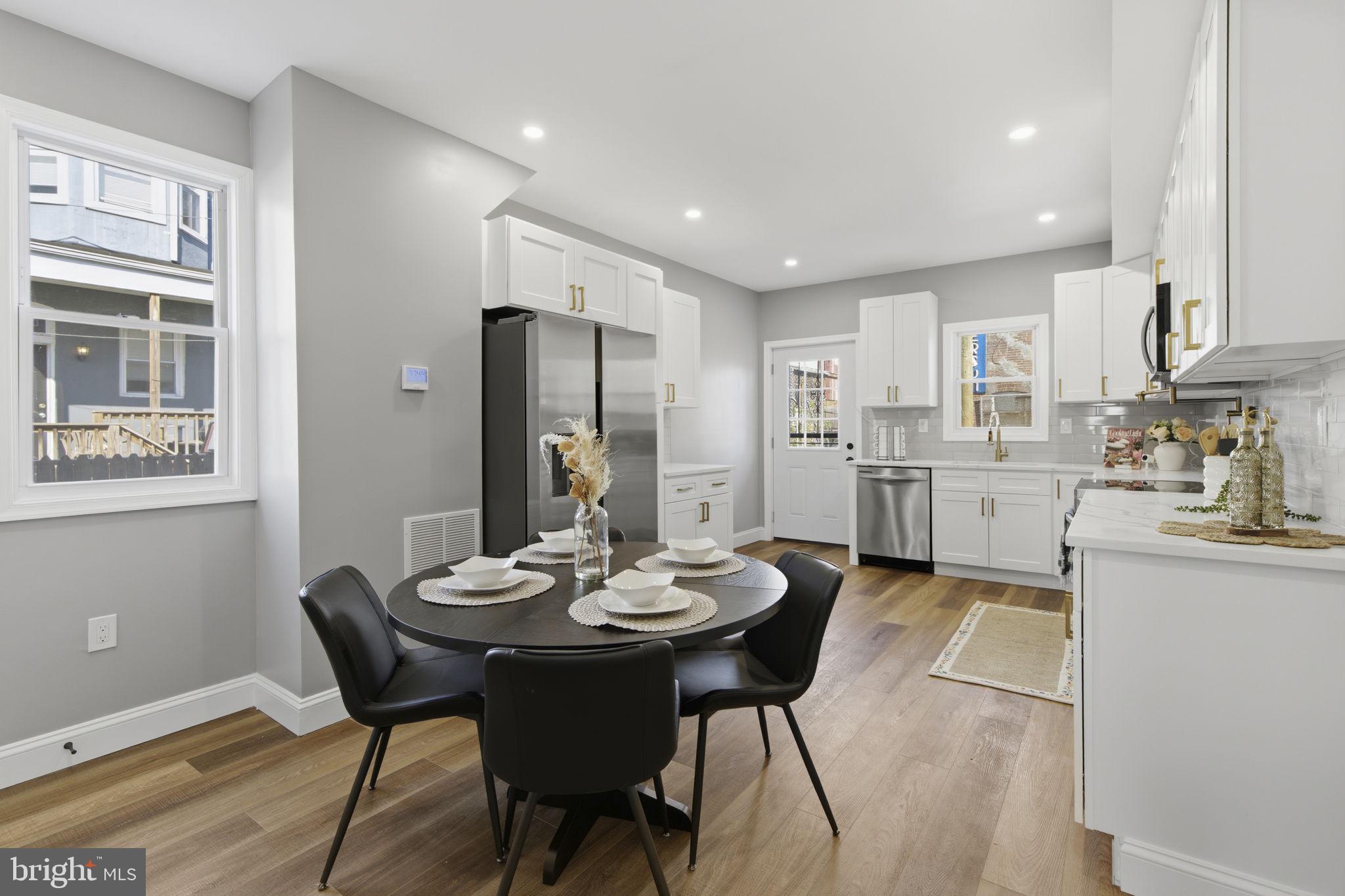 BROADWAY EAST - Residential