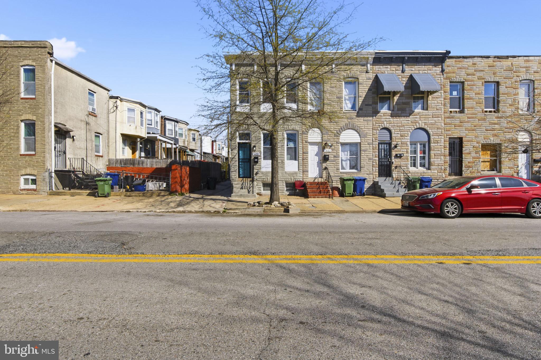 BROADWAY EAST - Residential