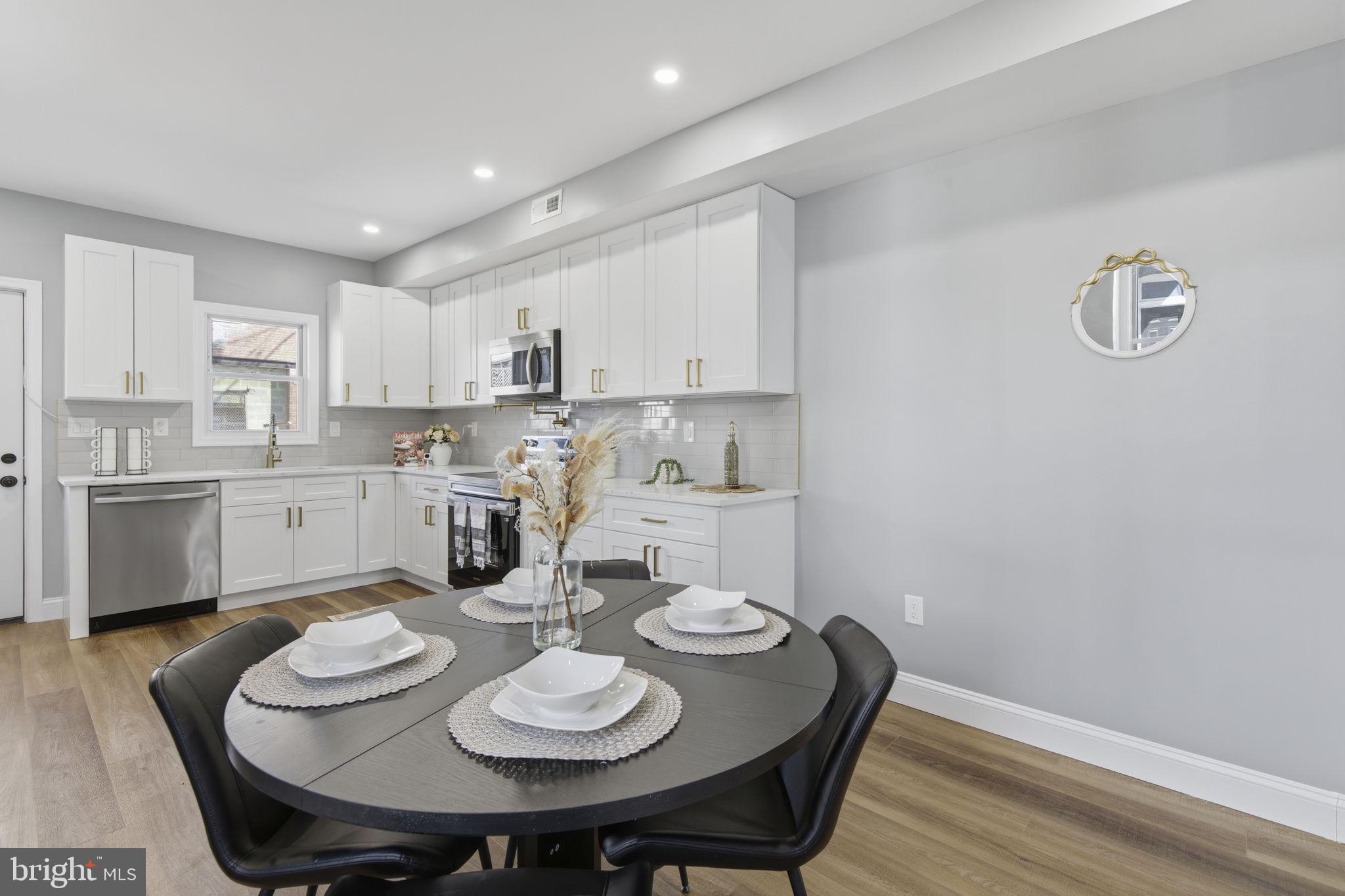 BROADWAY EAST - Residential