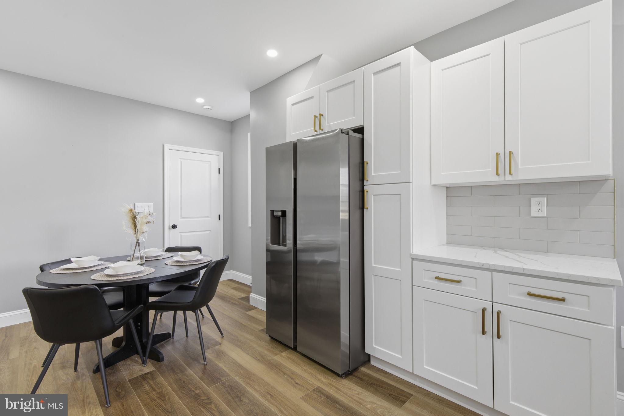 BROADWAY EAST - Residential