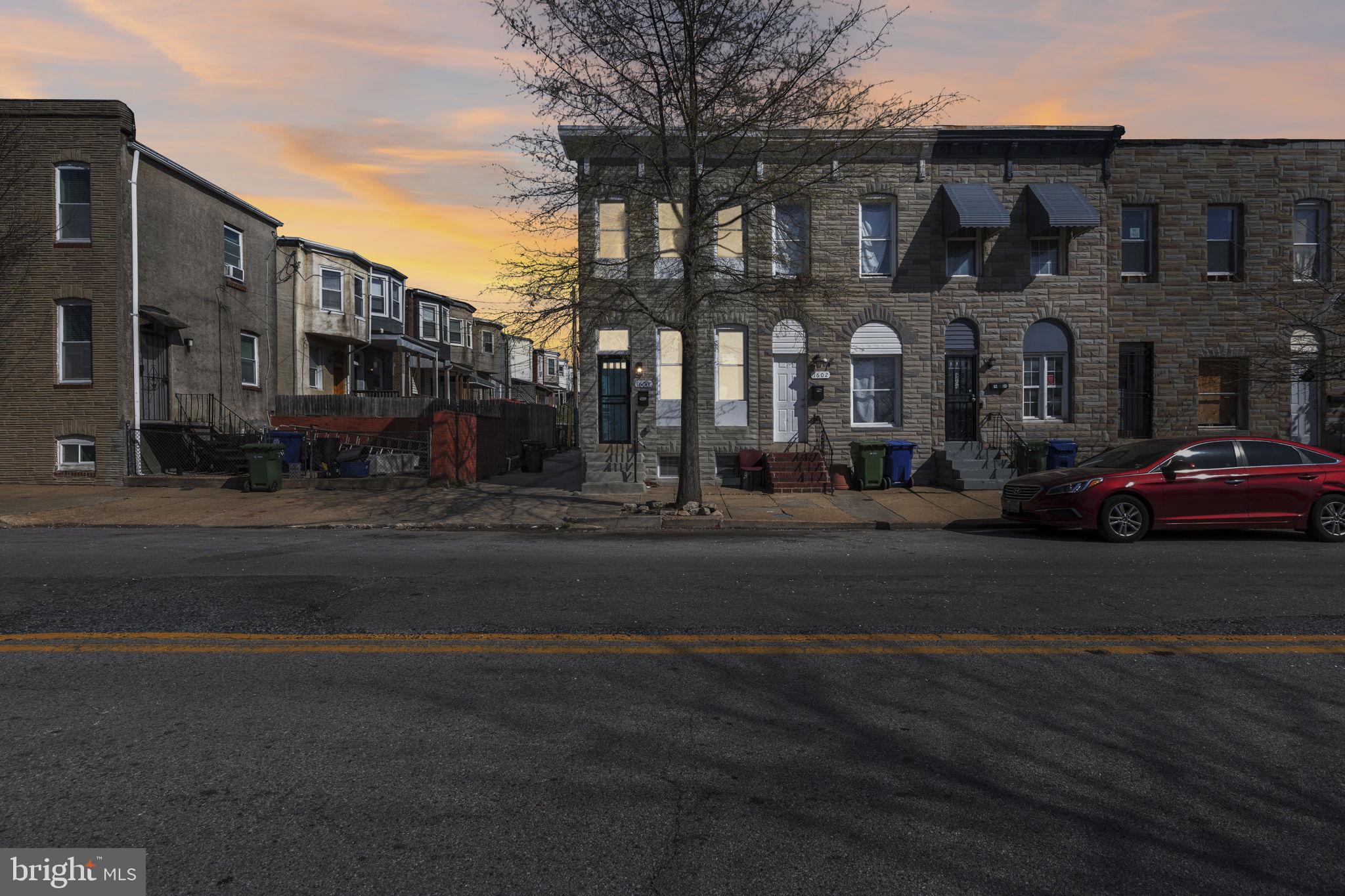 BROADWAY EAST - Residential