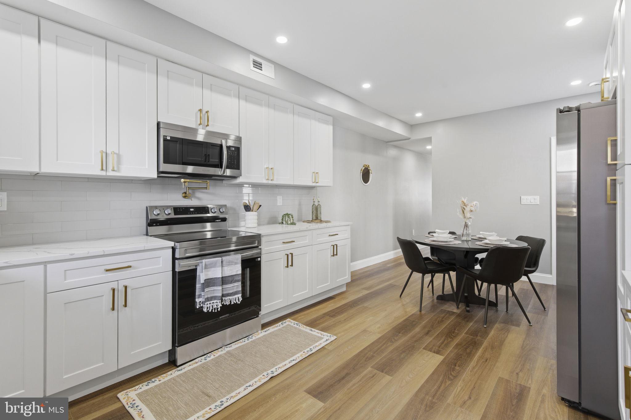 BROADWAY EAST - Residential