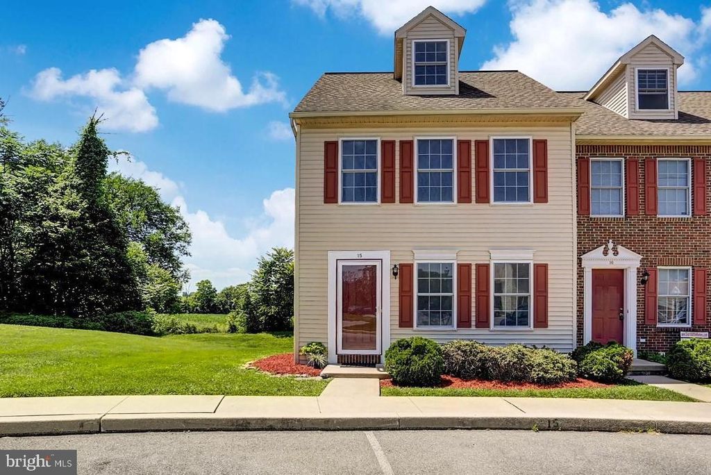 Photo of 15 Weiser Court, WOMELSDORF, PA 19567 (MLS # PABK2067398)