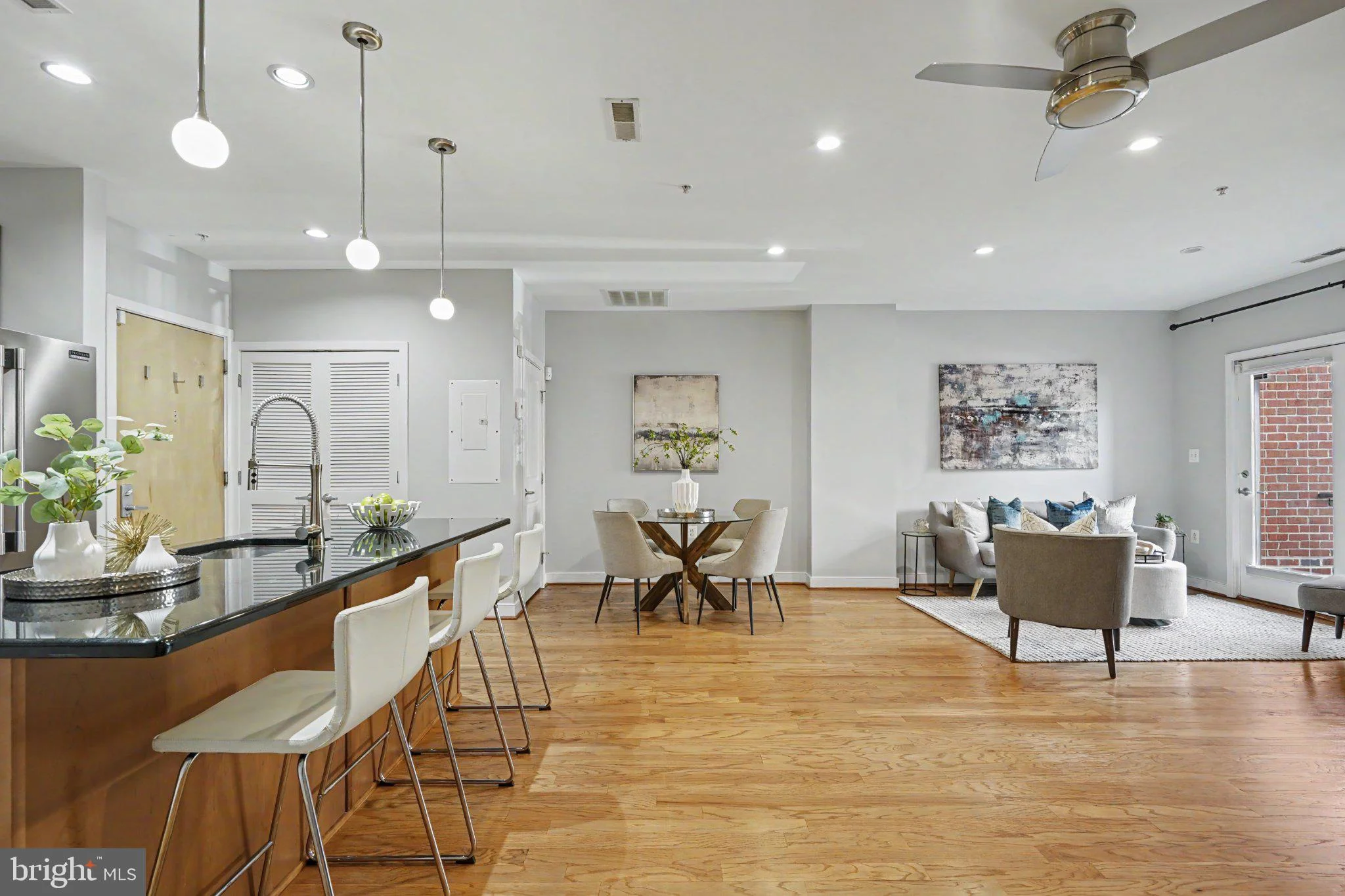 181 E Reed Avenue Unit 109