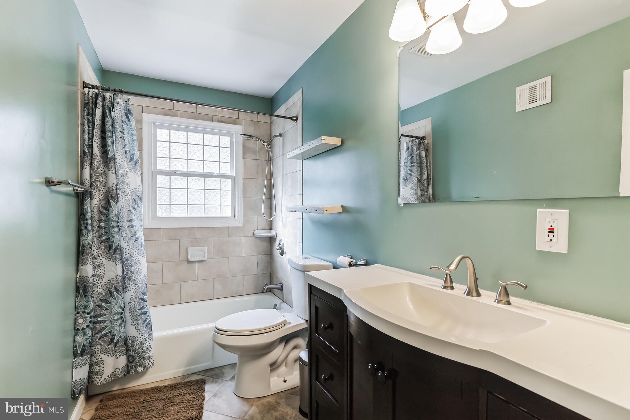 MOUNT ZEPHYR - Residential