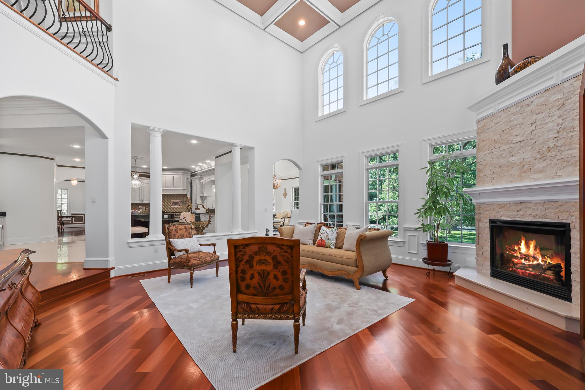 ANNANDALE ACRES - Residential