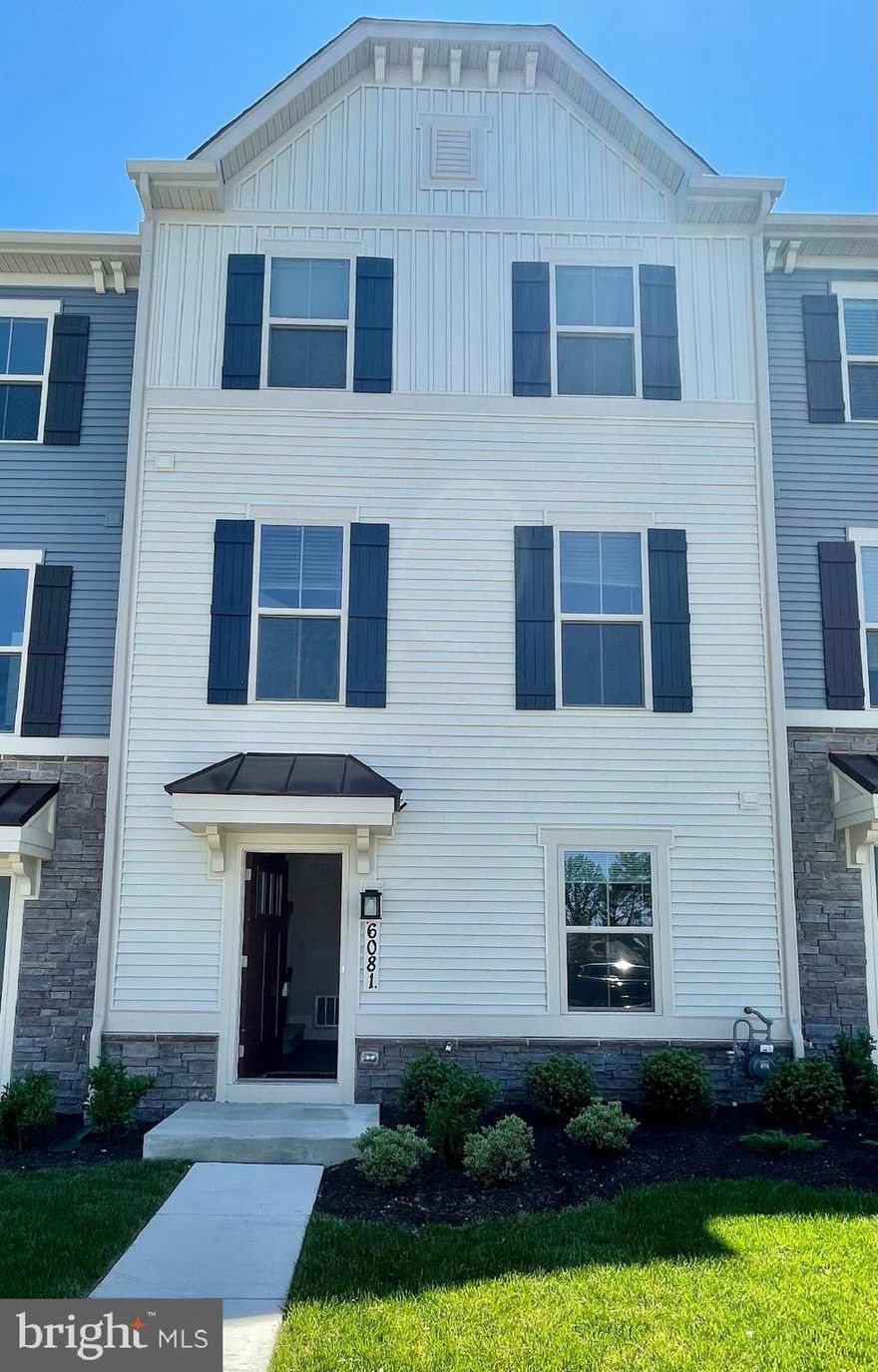 Excellent 4-Bedroom 3 Full bath and One 1/2 bathroom townhome with 2 car garage at Lake Linganore at Oakdale!  Stainless appliances with open kitchen/ dining.  Breakfast bar. Huge Family room, Open floorplan. Bedroom Level laundry for convenience. Elegant Master bedroom with walk in closet. Gorgeous Master bathroom with double bowl vanity, tiled shower! Enjoy the incredible amenities, including tot lots , walking paths and walkable distance to Oakdale High school. Beautiful throughout. Must See!