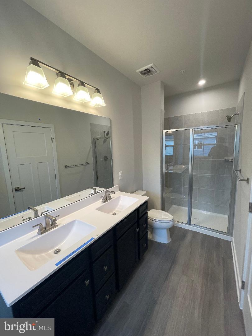 LAKE LINGANORE OAKDALE - Residential Lease