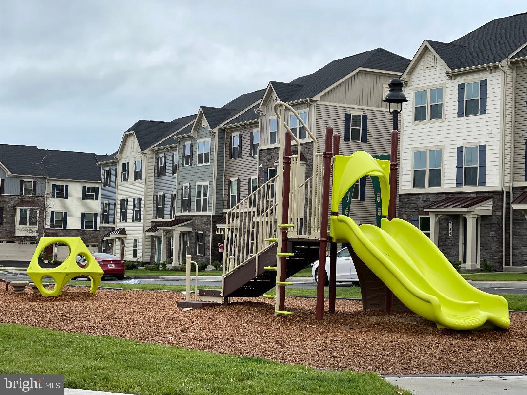 LAKE LINGANORE OAKDALE - Residential Lease