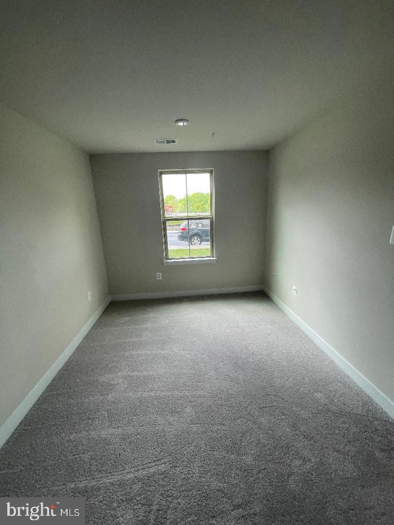 LAKE LINGANORE OAKDALE - Residential Lease