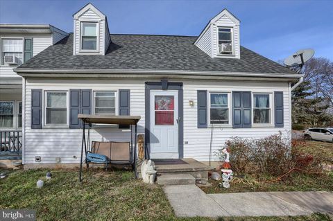 Photo of 11 Rhema Court, Elizabethtown, PA 17022 (MLS # PALA2045674)