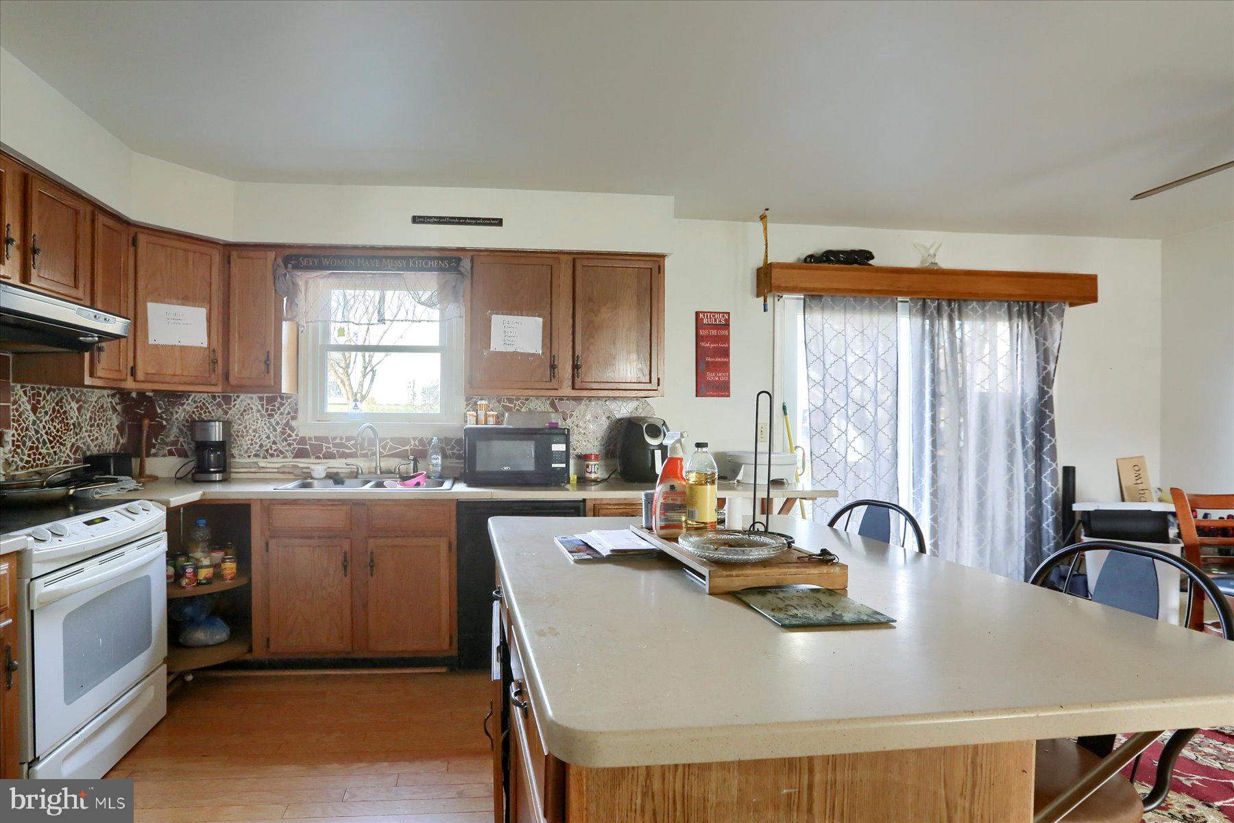 NORTHBROOKE - Residential