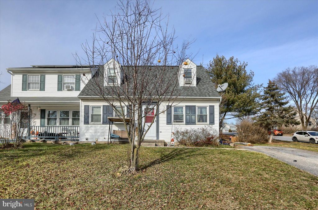 Photo of 11 Rhema Court, Elizabethtown, PA 17022 (MLS # PALA2045674)