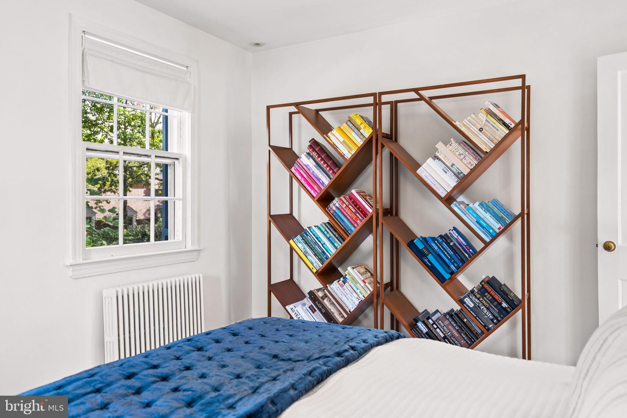 CRESTVIEW - Residential