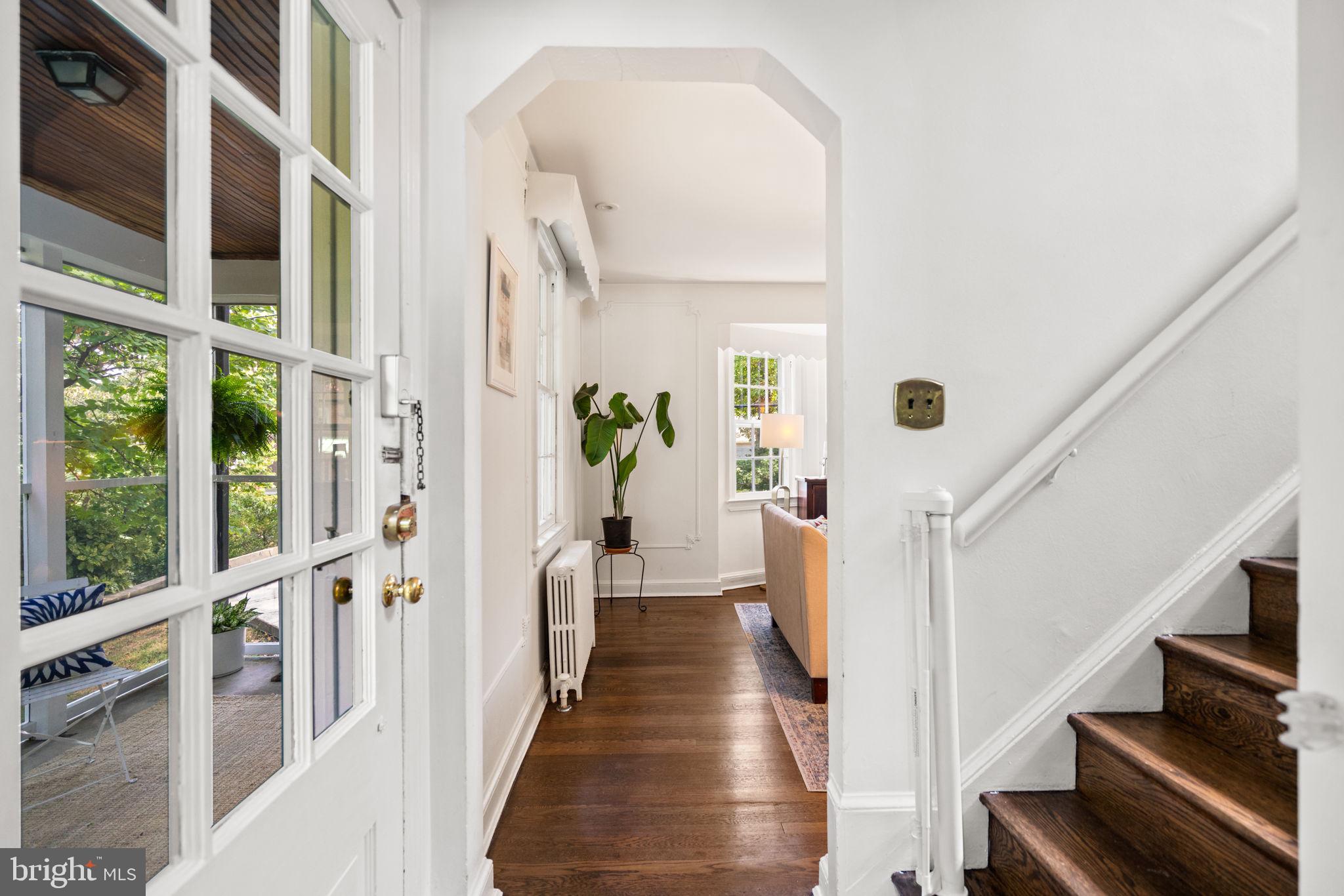 CRESTVIEW - Residential