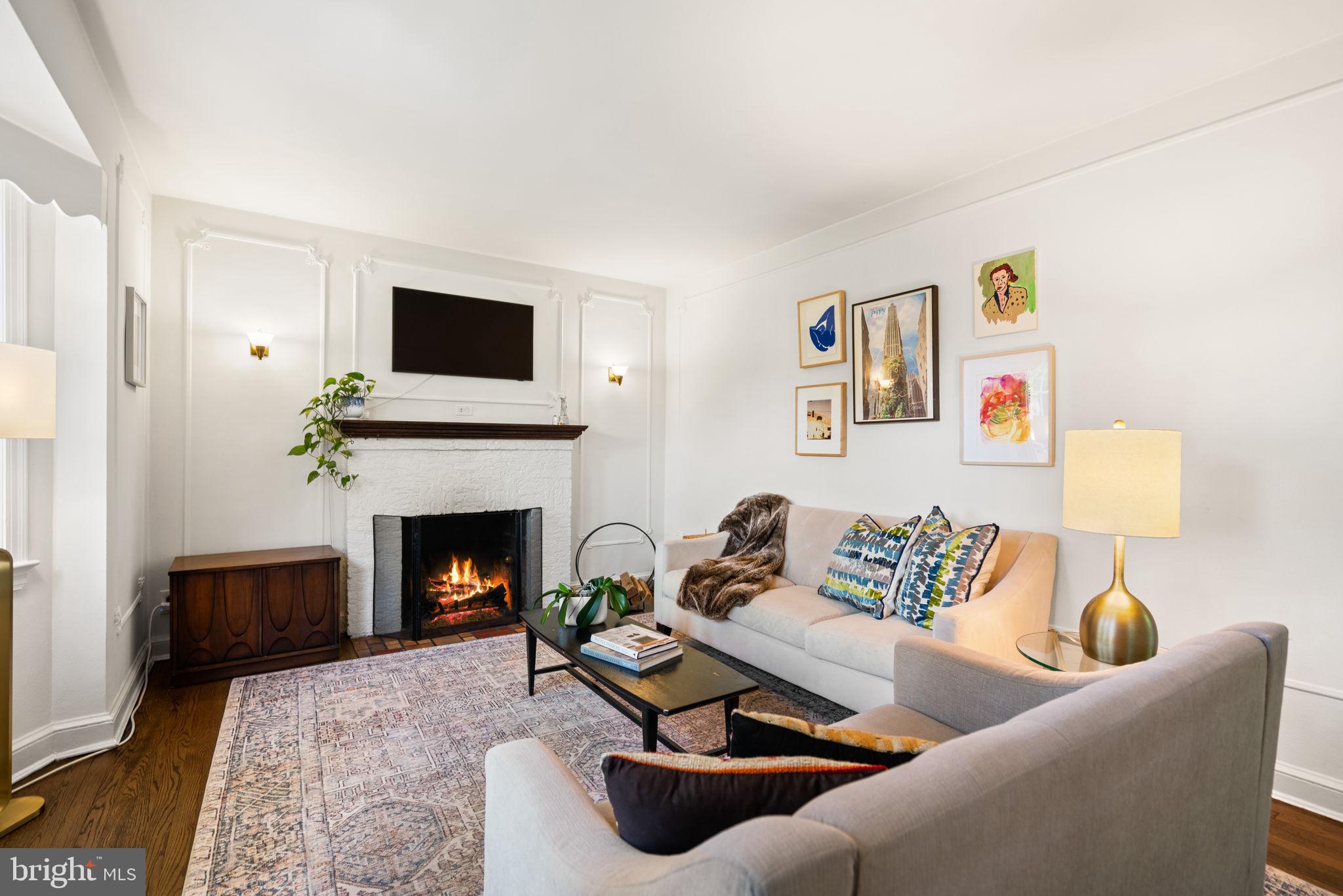 CRESTVIEW - Residential