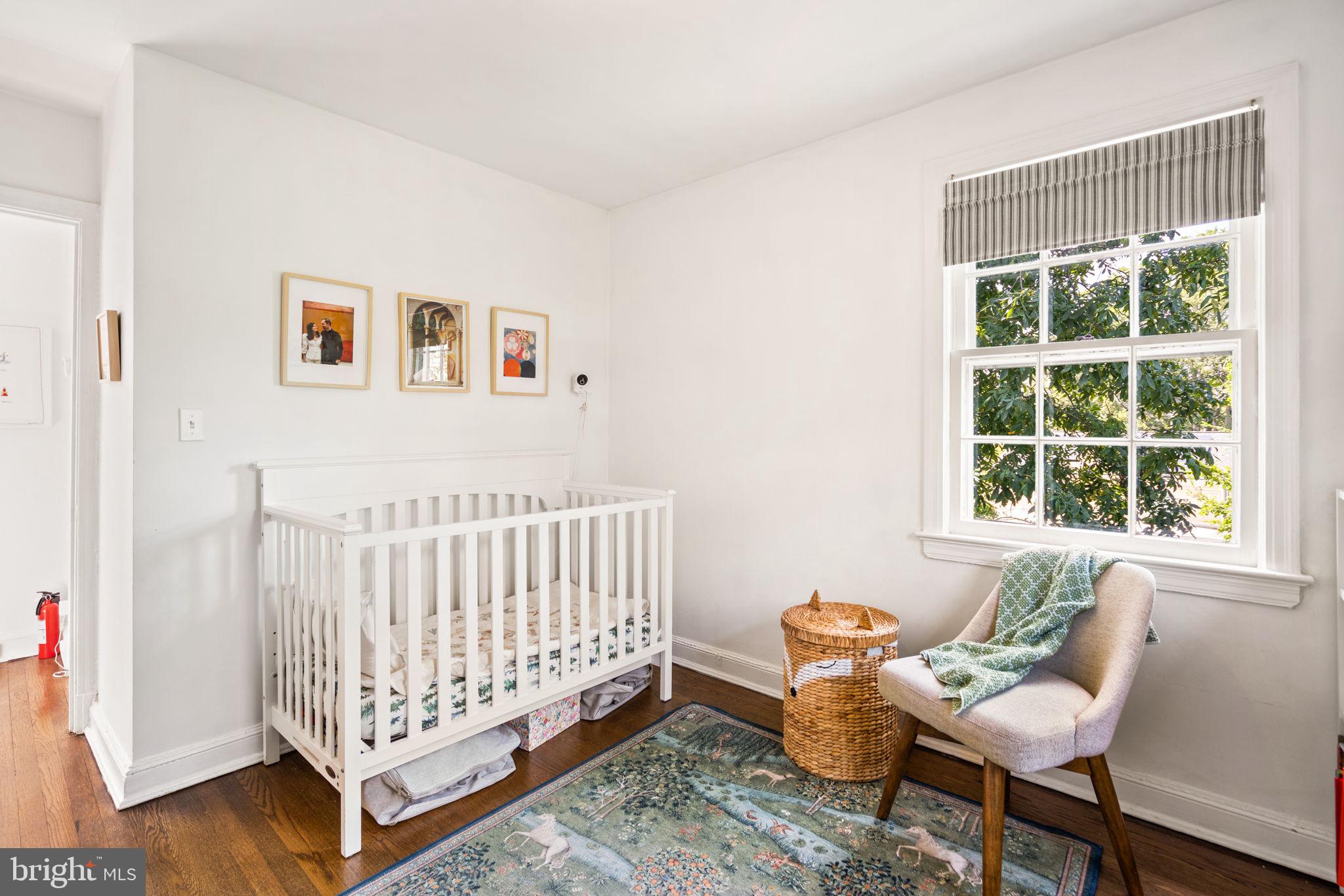 CRESTVIEW - Residential