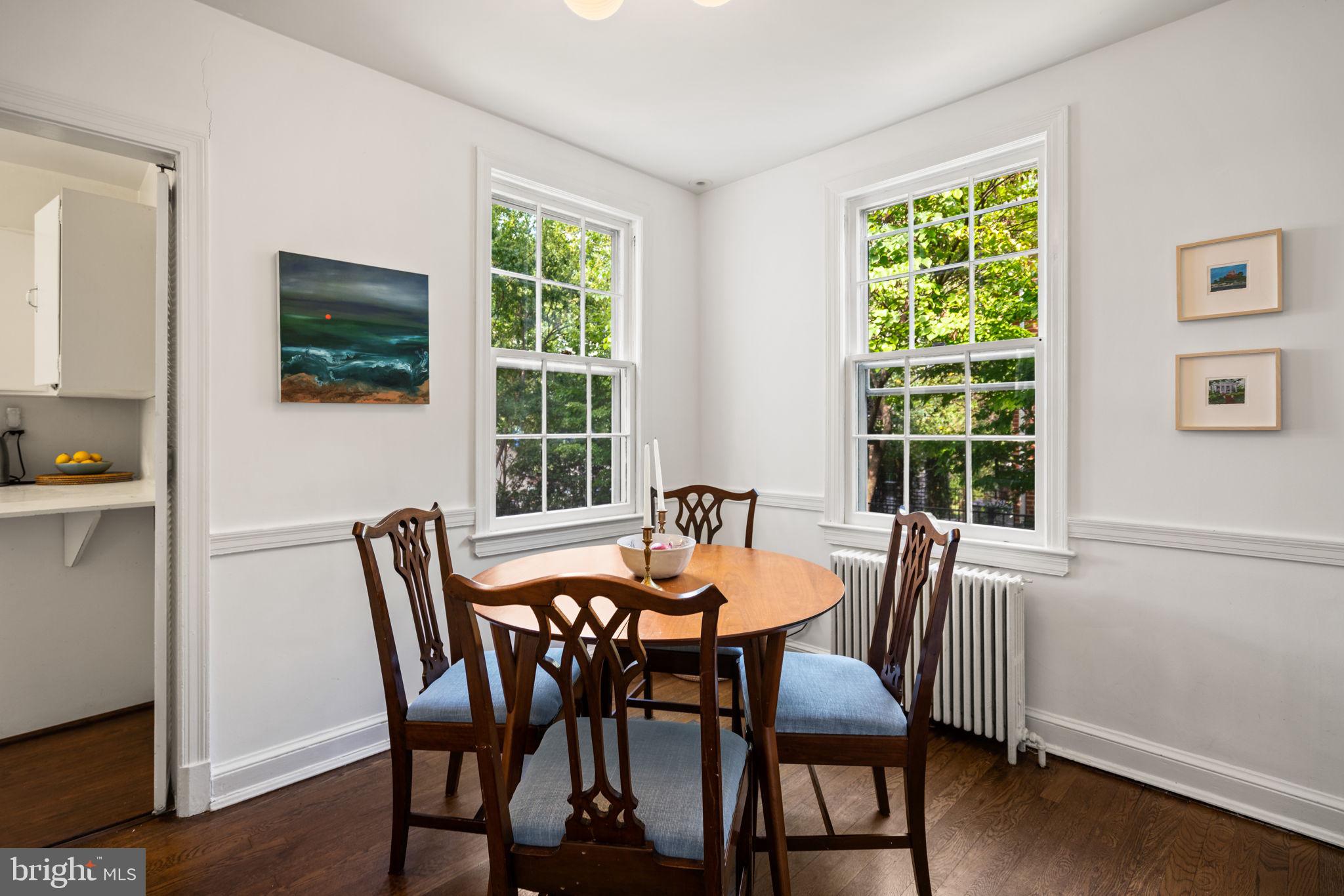 CRESTVIEW - Residential